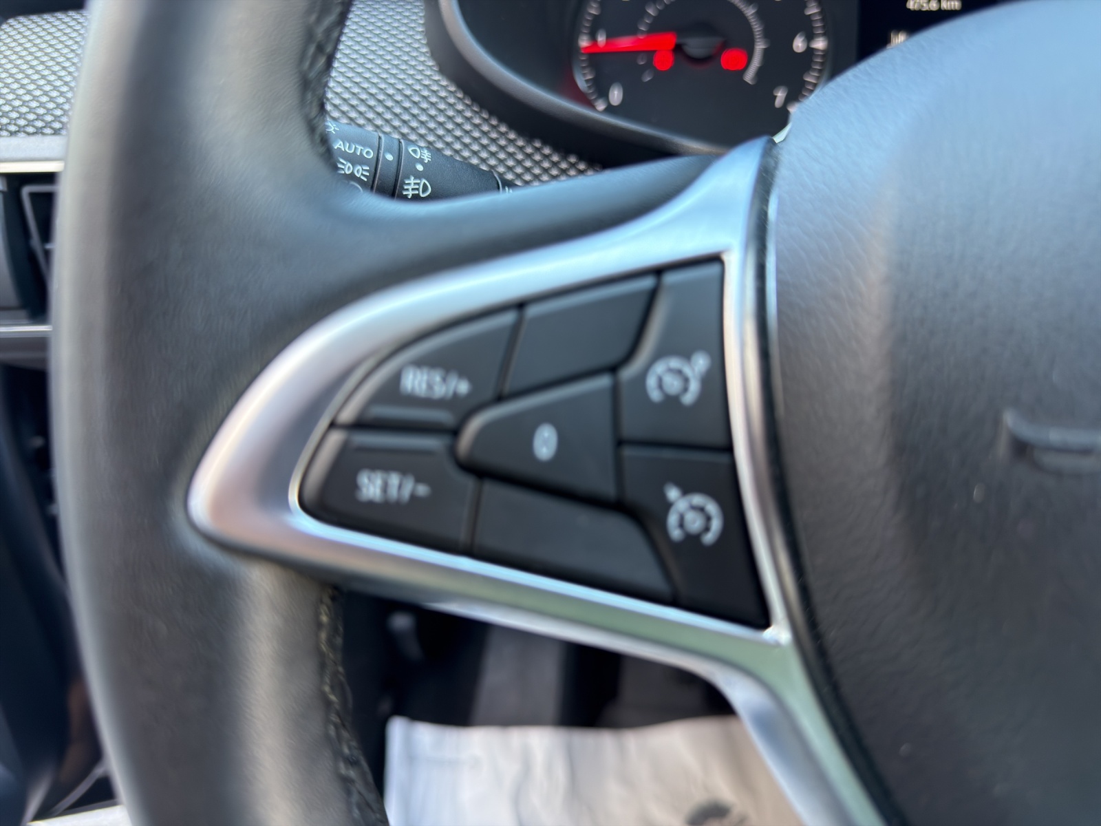 DACIA Jogger TCe 110 Comfort-image-21