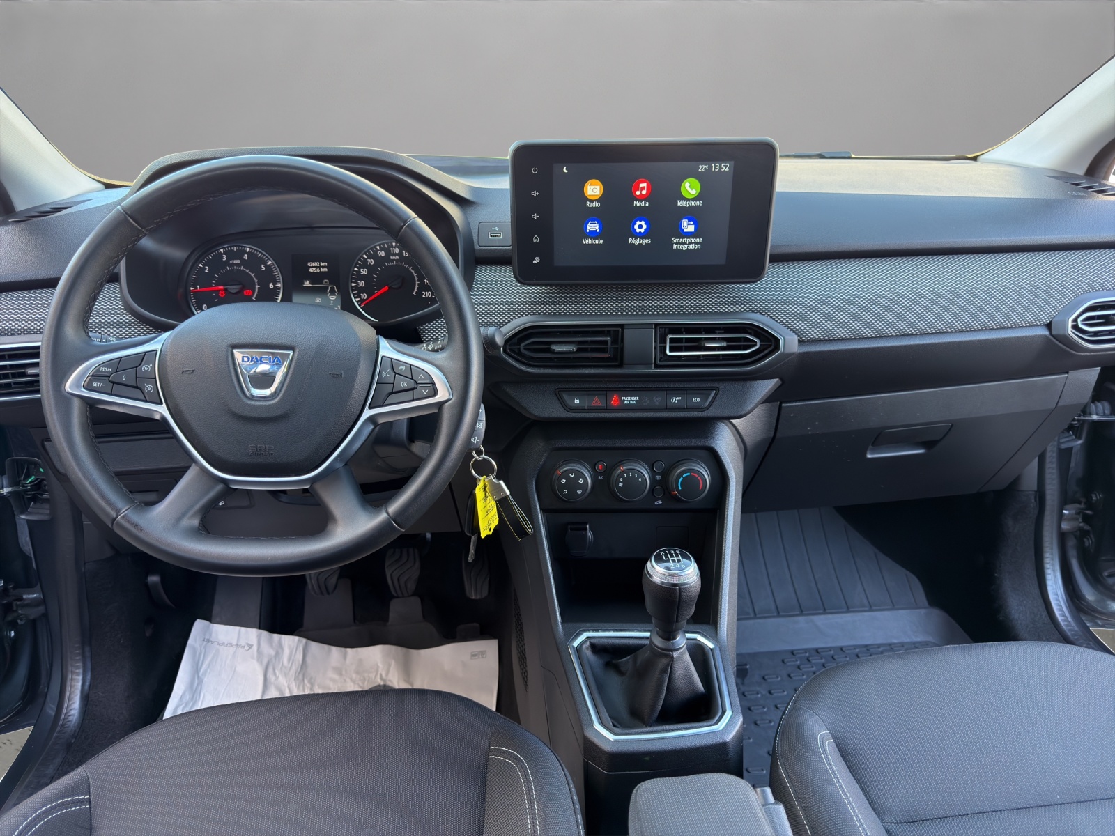DACIA Jogger TCe 110 Comfort-image-13