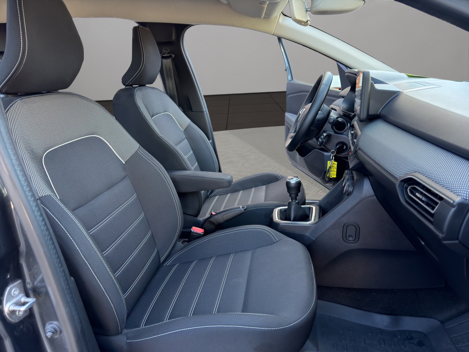 DACIA Jogger TCe 110 Comfort-image-16
