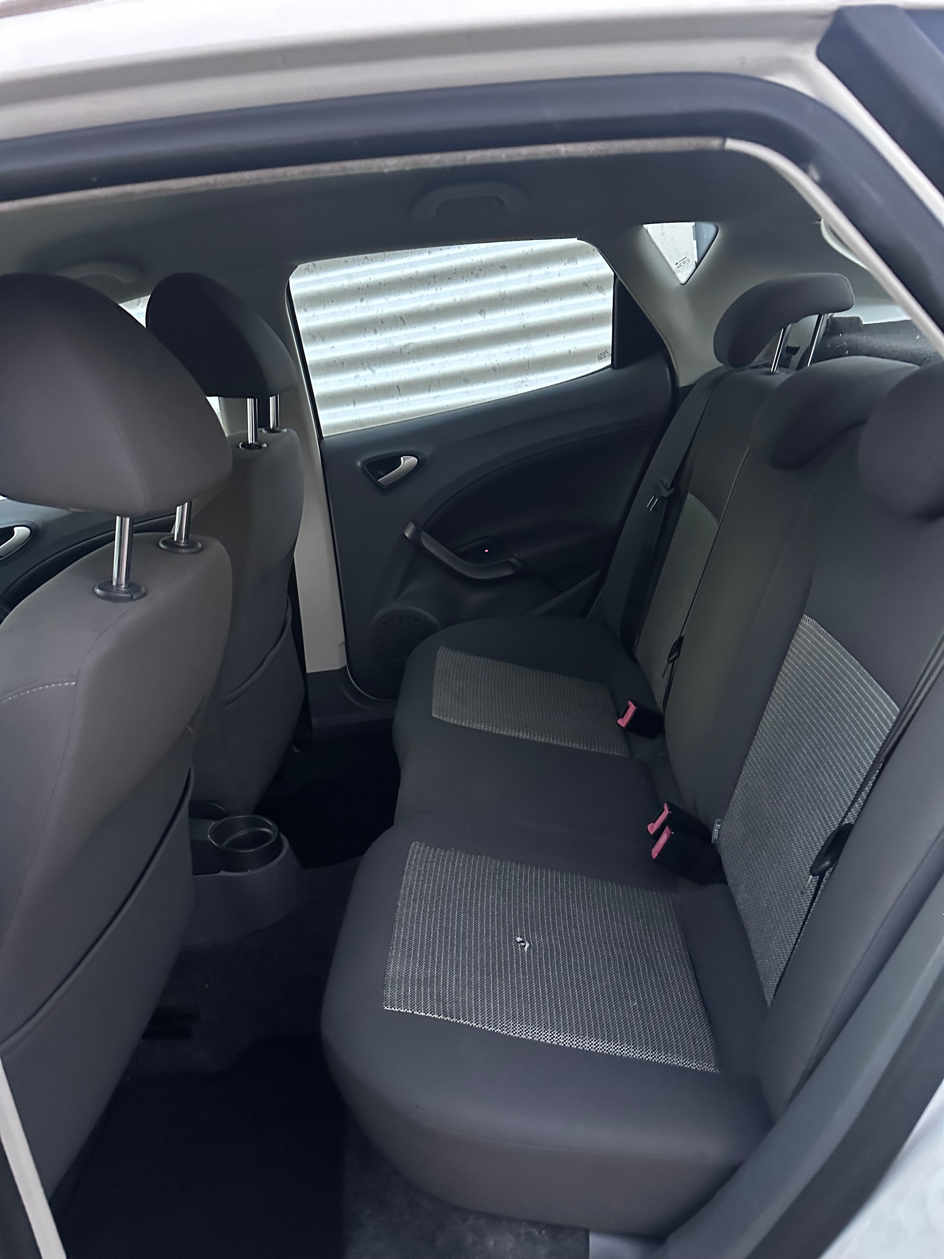 SEAT Ibiza SC 1.6 Sport Frisch ab MFK-image-8