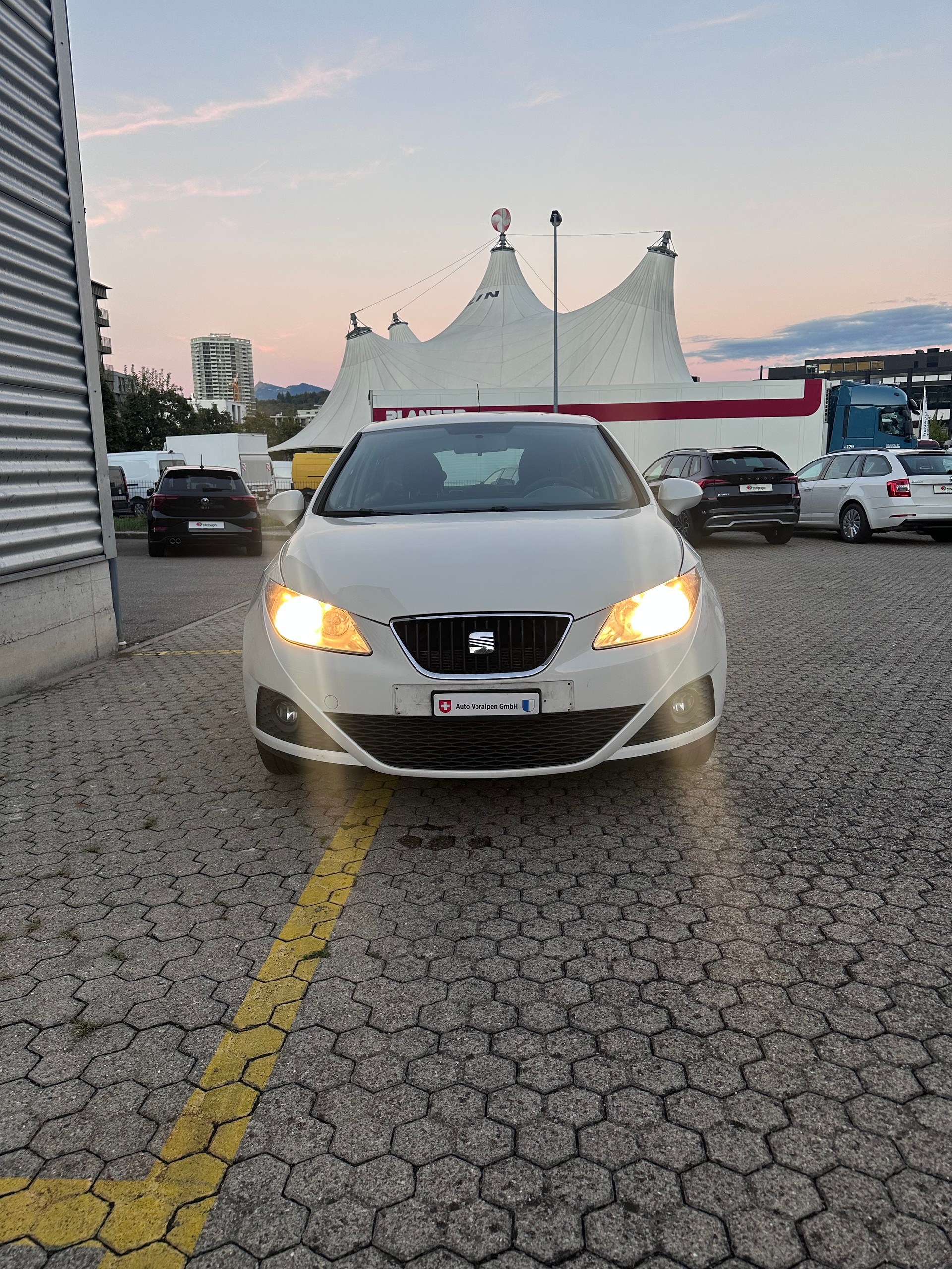 SEAT Ibiza SC 1.6 Sport Frisch ab MFK-image-0