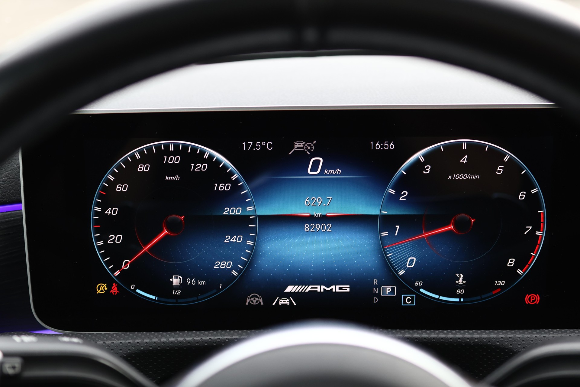 MERCEDES-BENZ CLA 35 AMG 4matic Shooting Brake * PACK PREMIUM PLUS * PANORAMA * HEAD-UP DISPLAY *-image-18