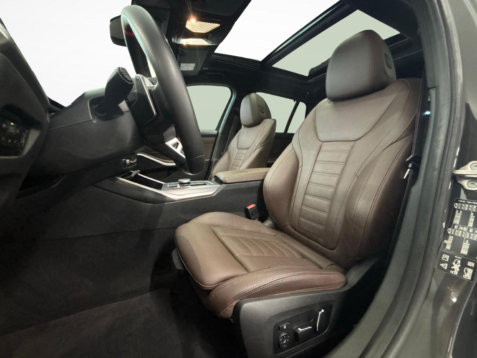 BMW M340i xDrive Touring M-Sport Pro 48V-image-8