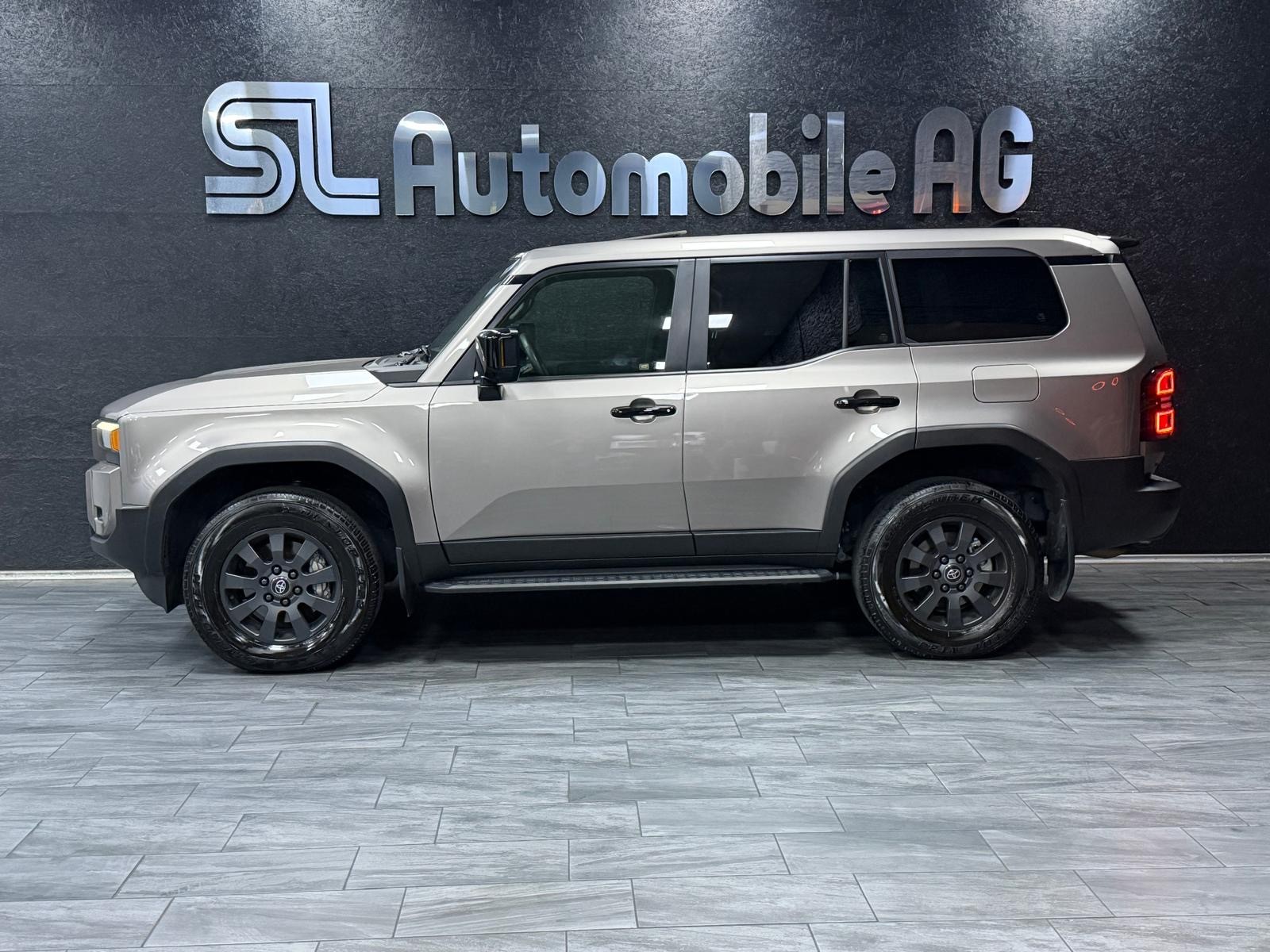 TOYOTA Land Cruiser 2.8TD Comfort-image-3