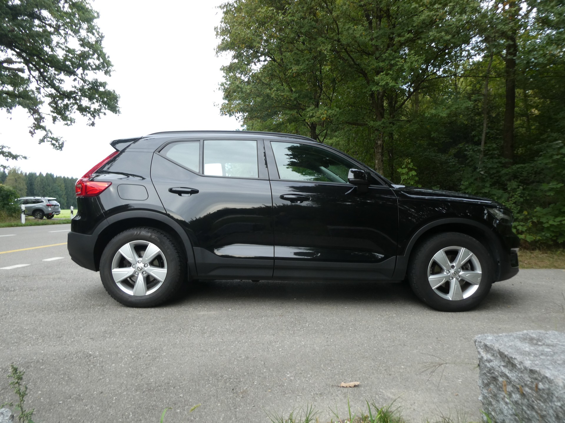 VOLVO XC40 T3 Momentum Geartronic-image-8