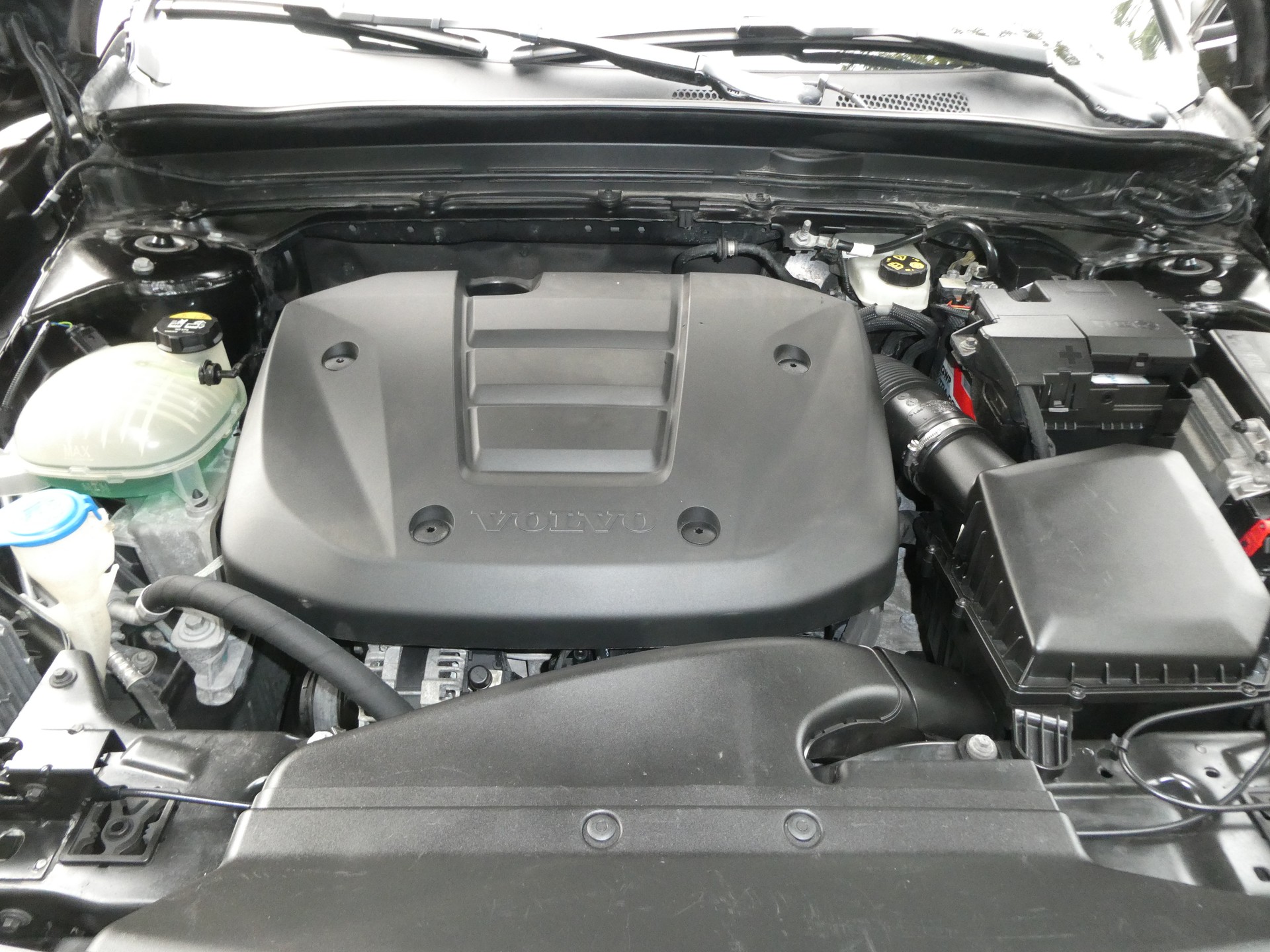 VOLVO XC40 T3 Momentum Geartronic-image-14