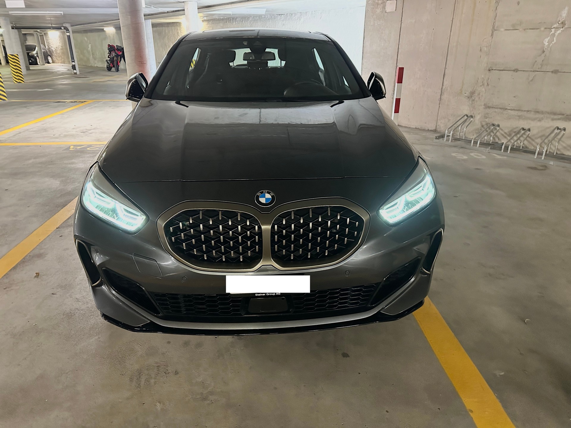 BMW M135i xDrive-image-2