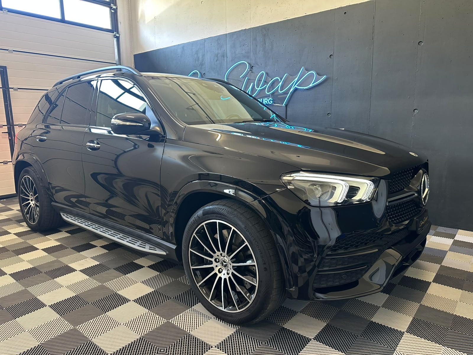 MERCEDES-BENZ GLE 350 e 4Matic AMG Line 9G-Tronic-image-7