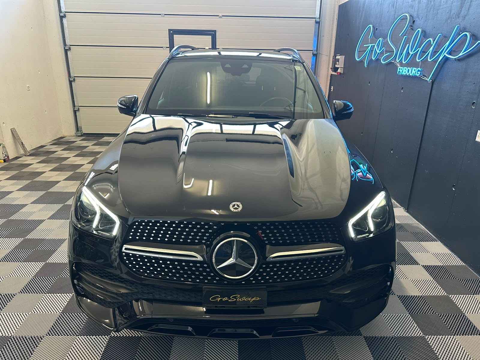 MERCEDES-BENZ GLE 350 e 4Matic AMG Line 9G-Tronic-image-8
