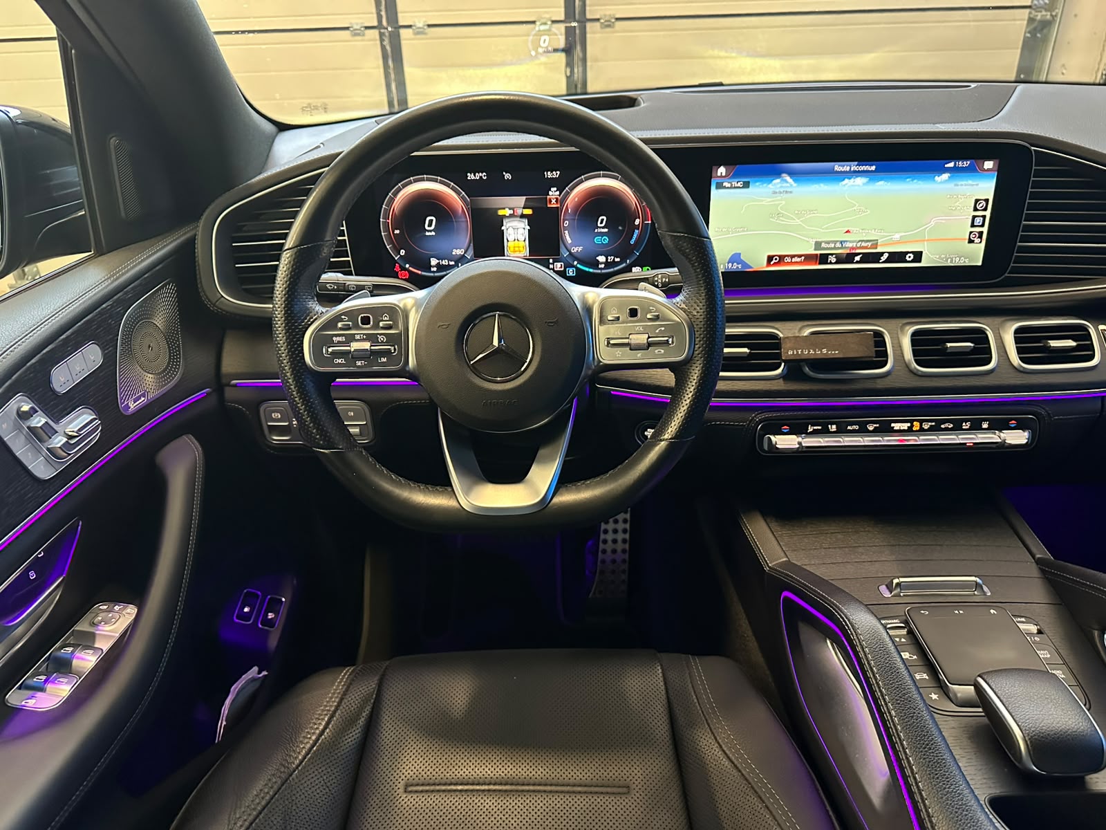MERCEDES-BENZ GLE 350 e 4Matic AMG Line 9G-Tronic-image-16
