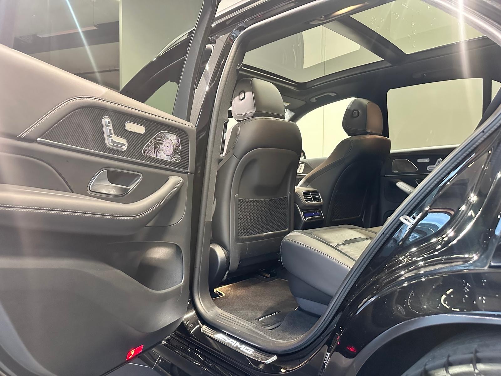 MERCEDES-BENZ GLE 63 S AMG 4Matic+ 9G-Speedshift-image-9