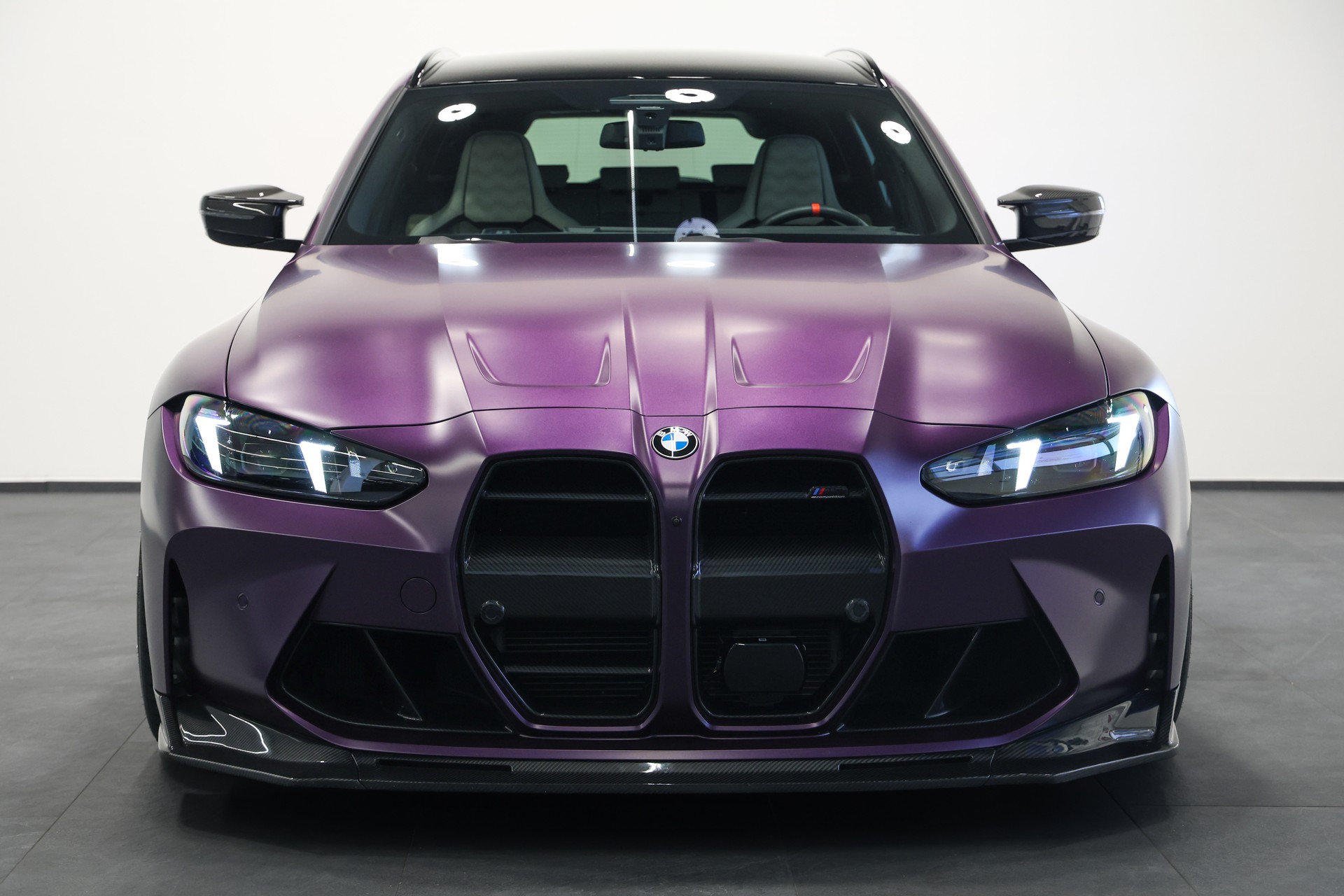 BMW M3 Competition xDrive LCI *FROZEN PURPLE*Carbon Schalensitze*BMW Werksgarantie bis 10.2027*-image-5