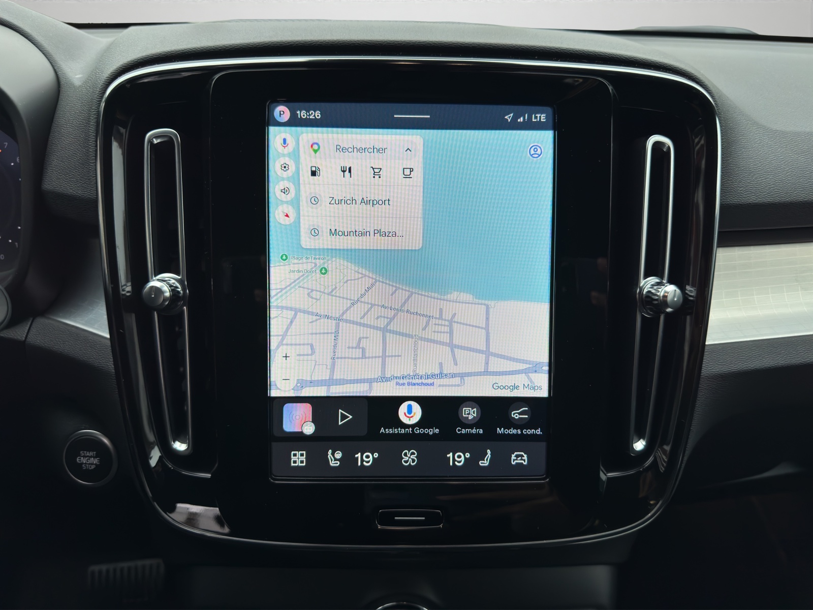 Image VOLVO XC40 XC40 2.0 B3 MH Plus Dark