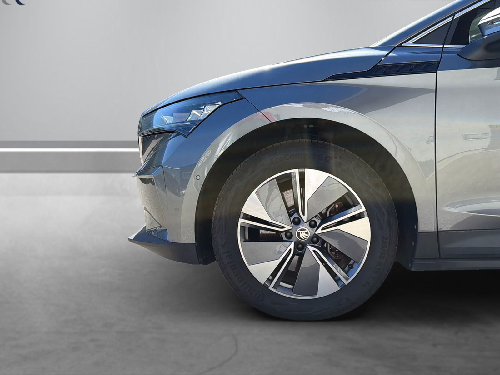 SKODA Enyaq iV 80-image-9