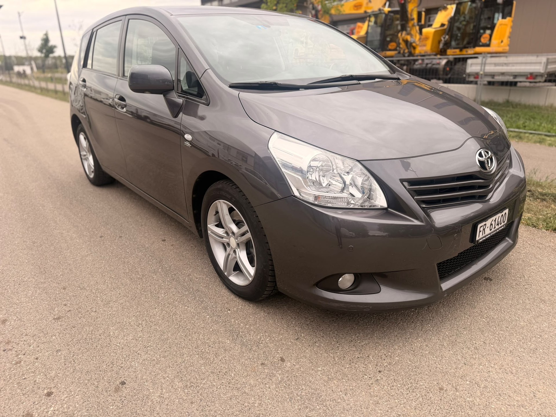 TOYOTA Verso 2.2 D-CAT Linea Automatic-image-0