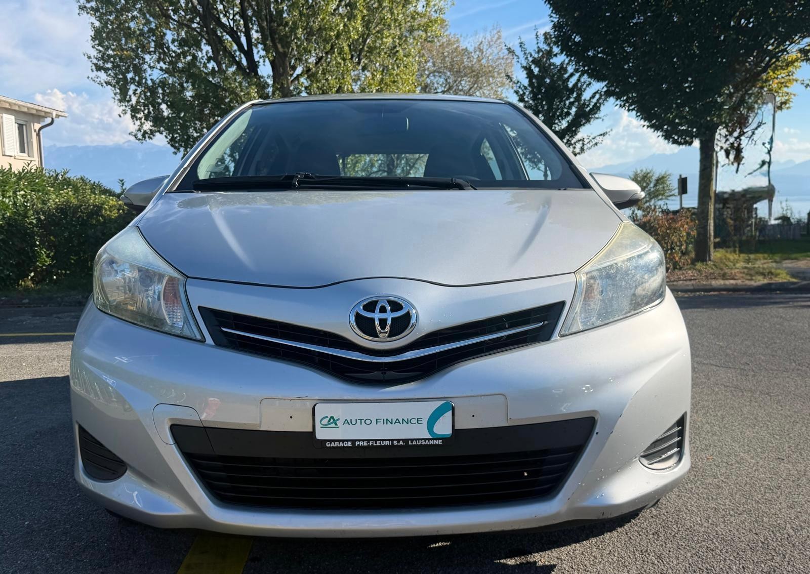 TOYOTA Yaris 1.33 Sol-image-1