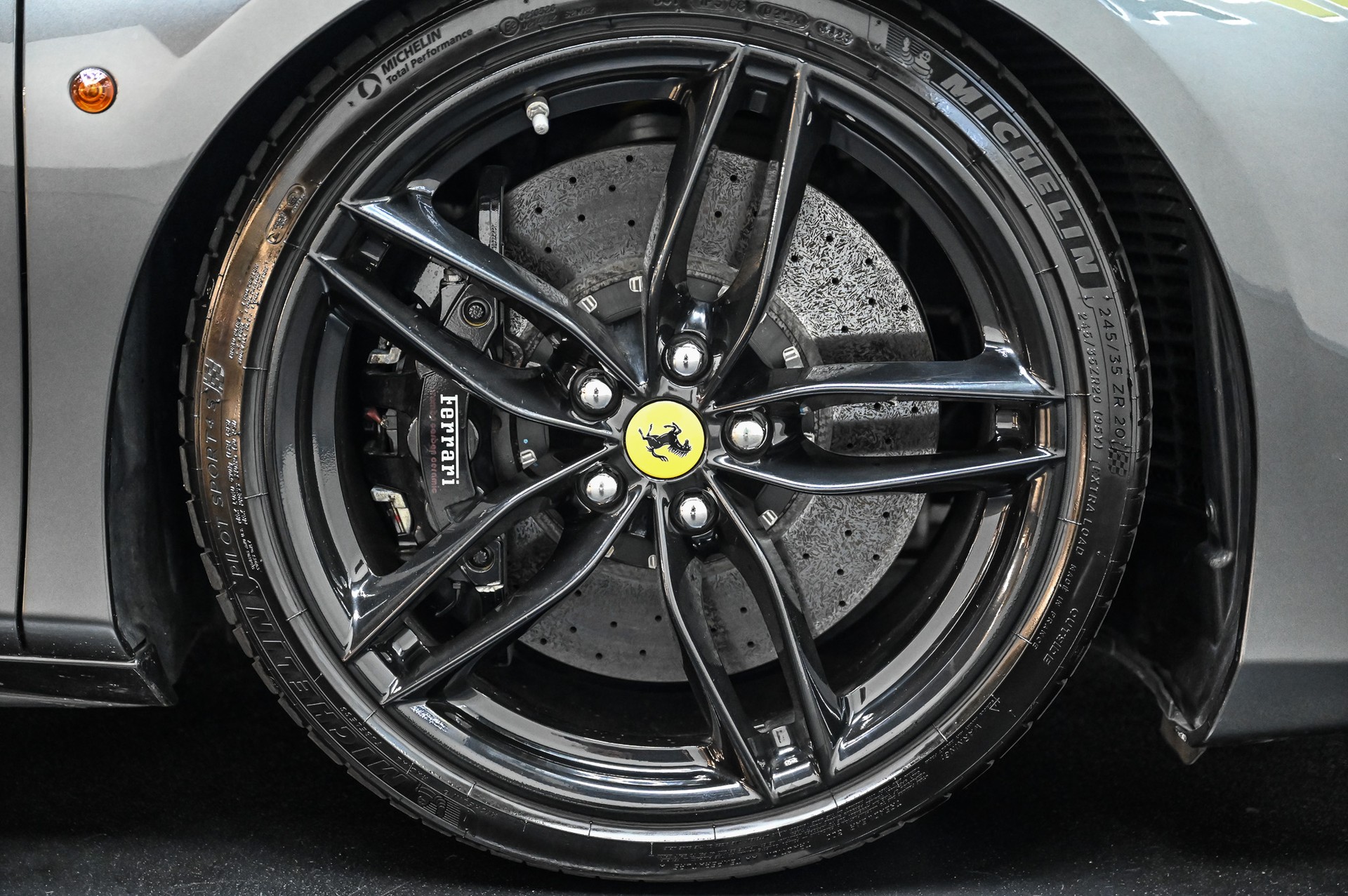 FERRARI 488 GTB 3.9 V8-image-14