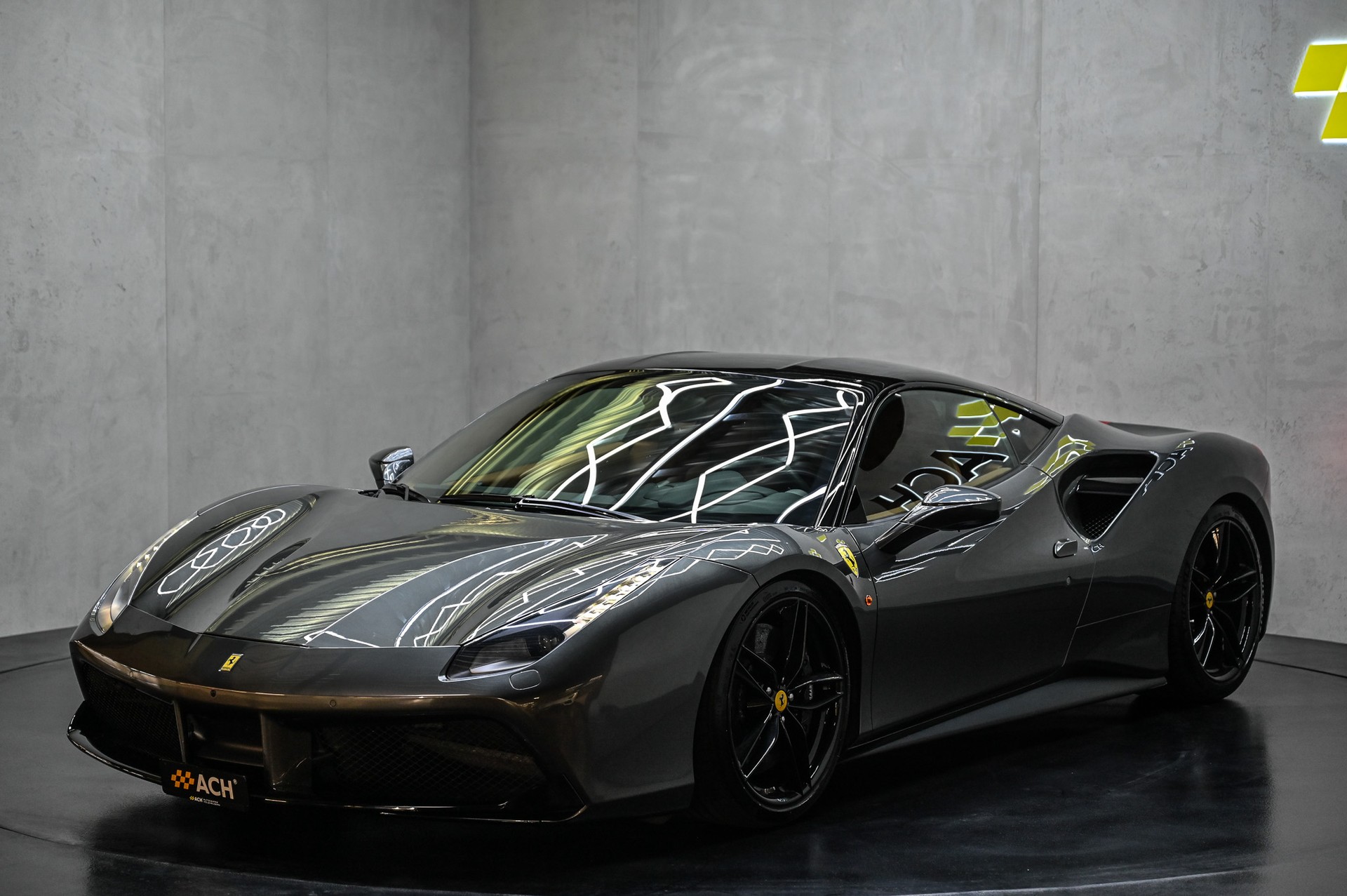 FERRARI 488 GTB 3.9 V8-image-2