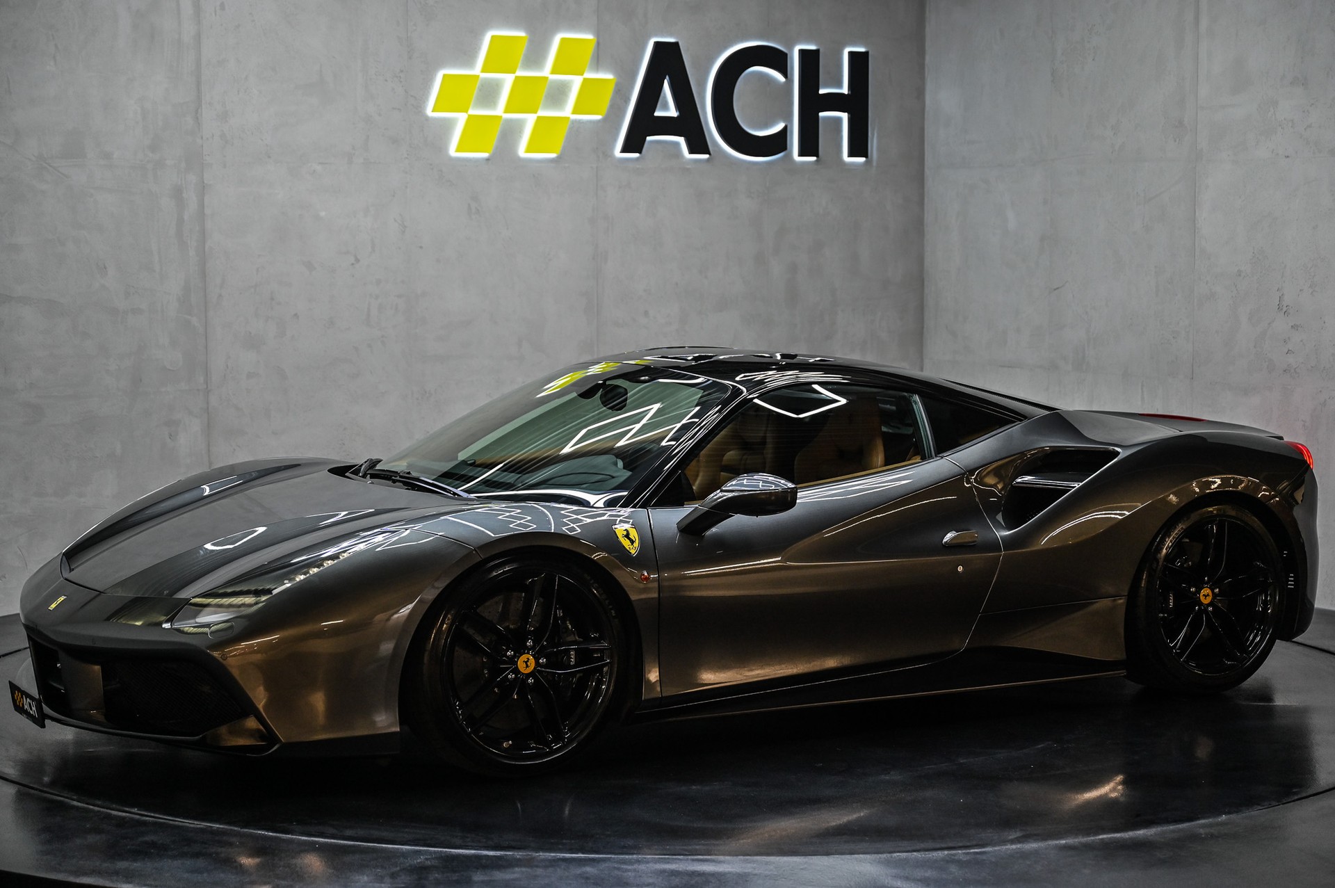 FERRARI 488 GTB 3.9 V8-image-3