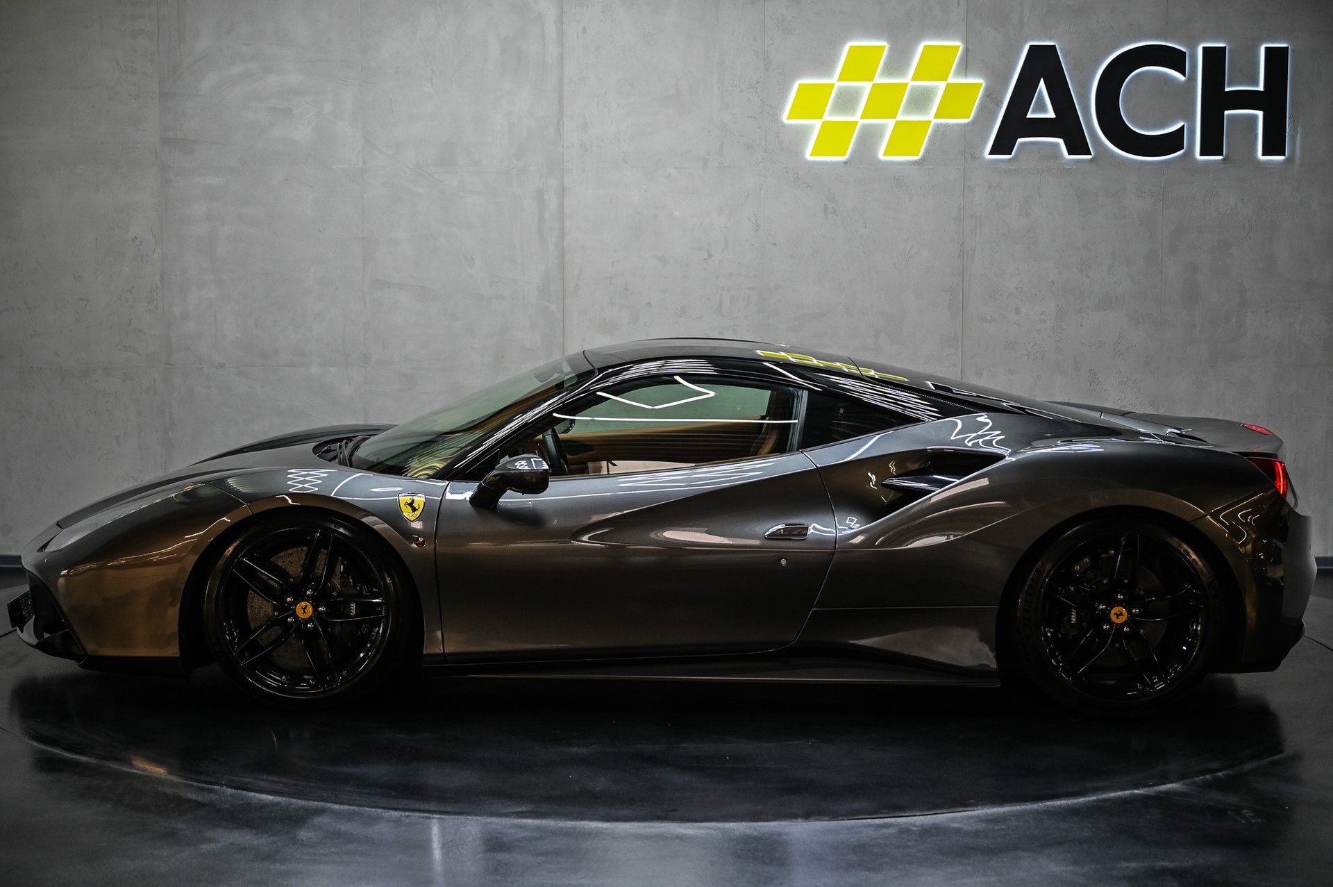 FERRARI 488 GTB 3.9 V8-image-4