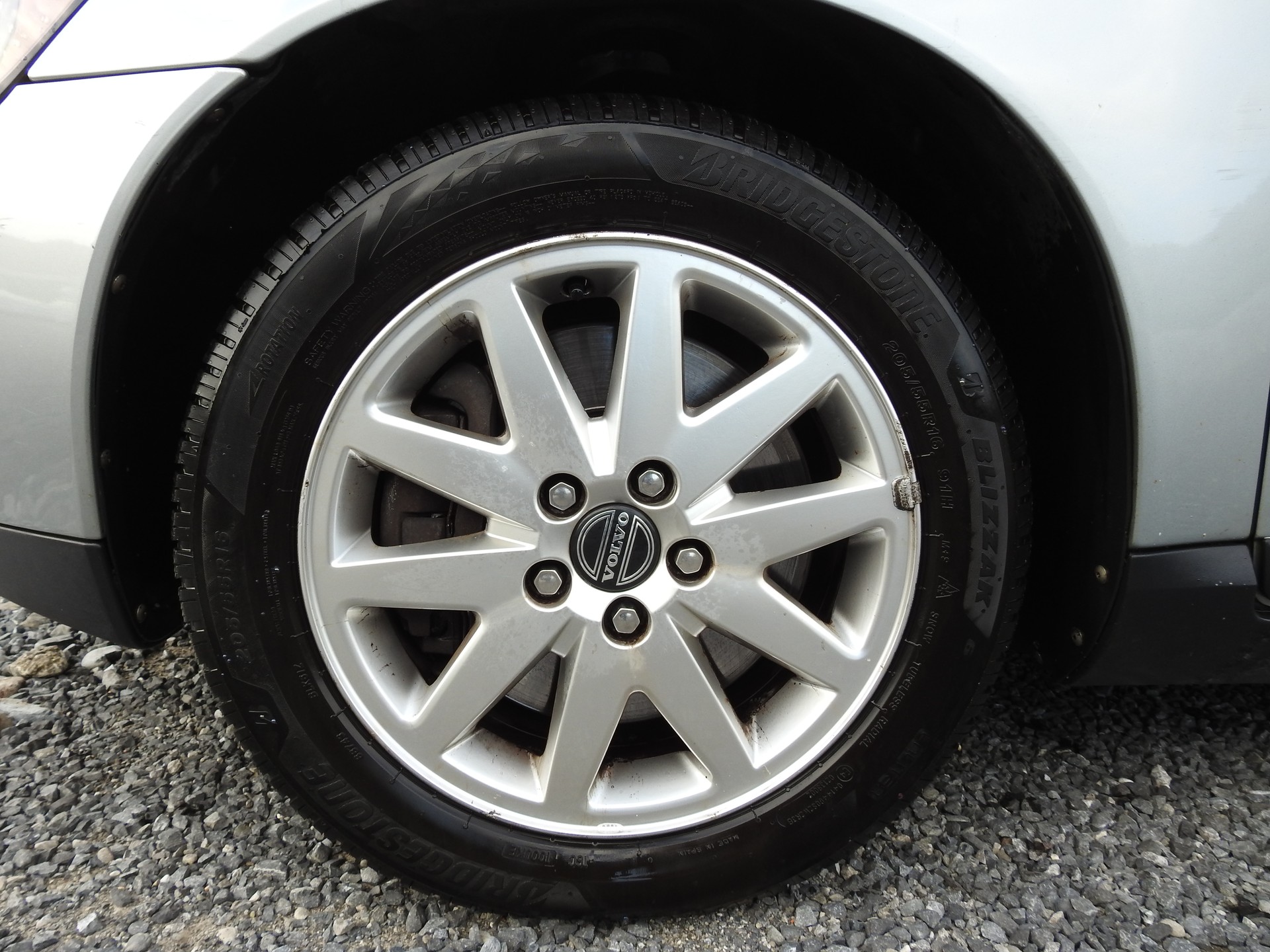 VOLVO V50 D5-image-8