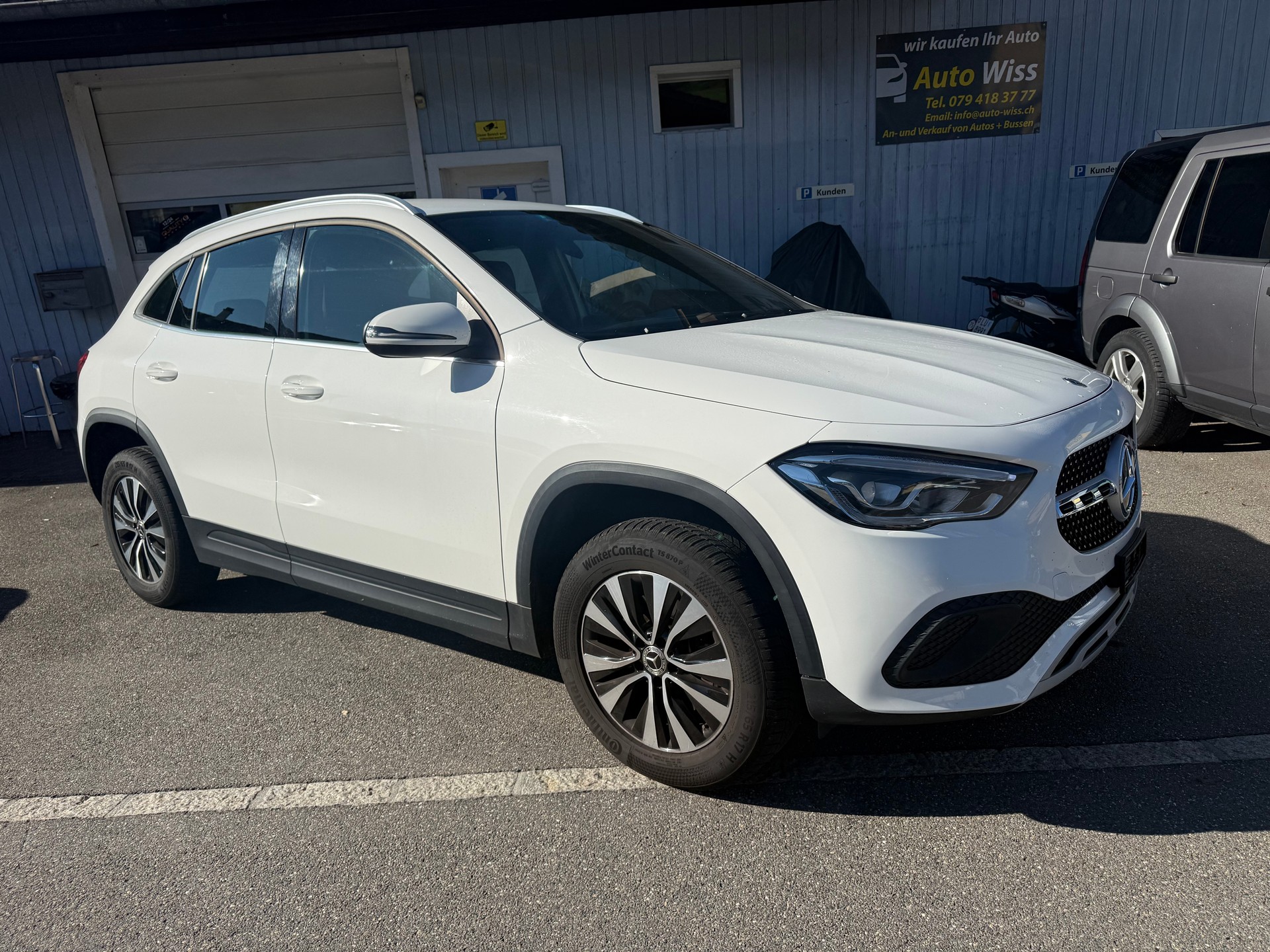 MERCEDES-BENZ GLA 180d 8G-DCT-image-1