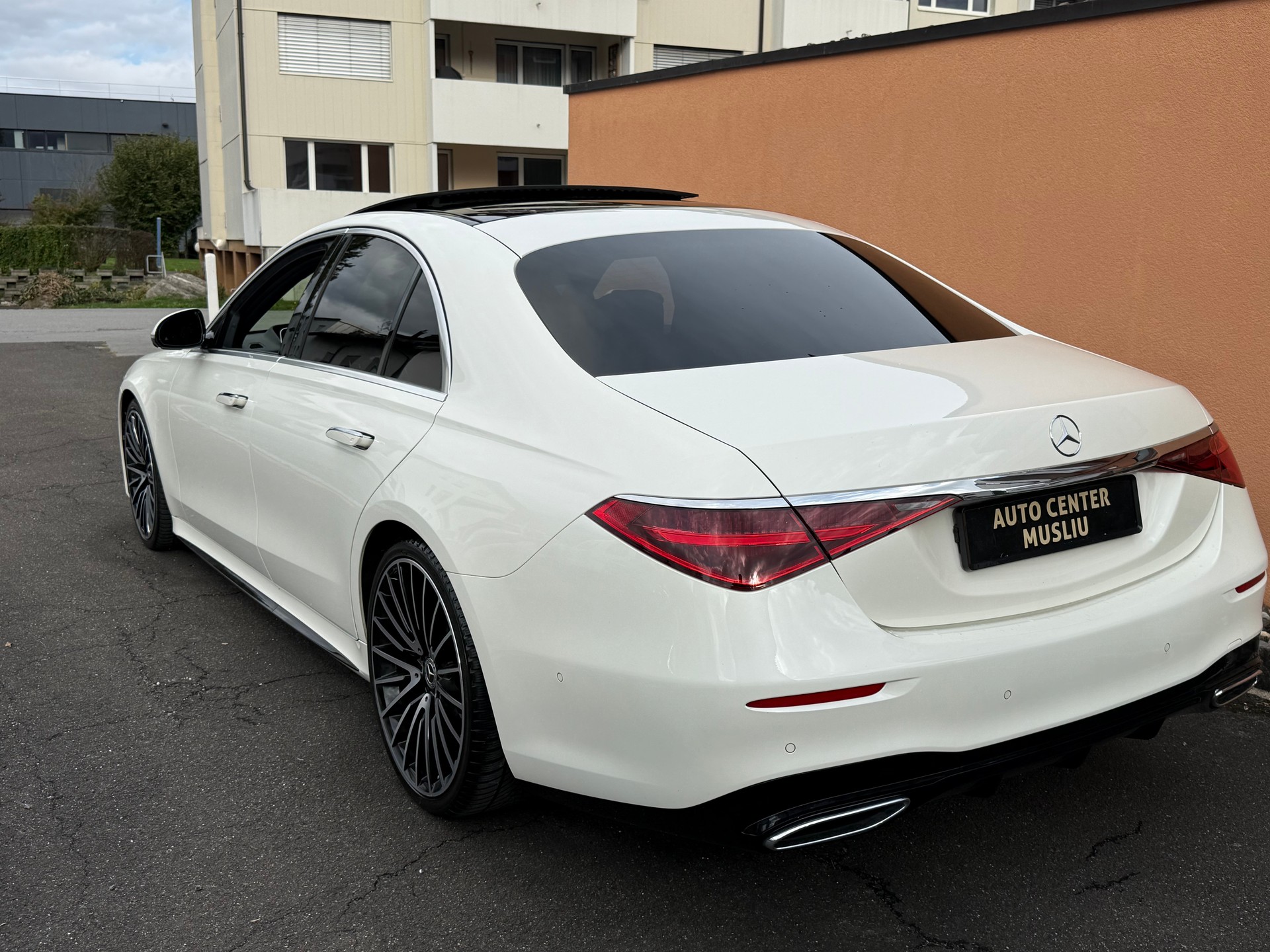 MERCEDES-BENZ S 400 d 4Matic AMG Line 9G-Tronic-image-6