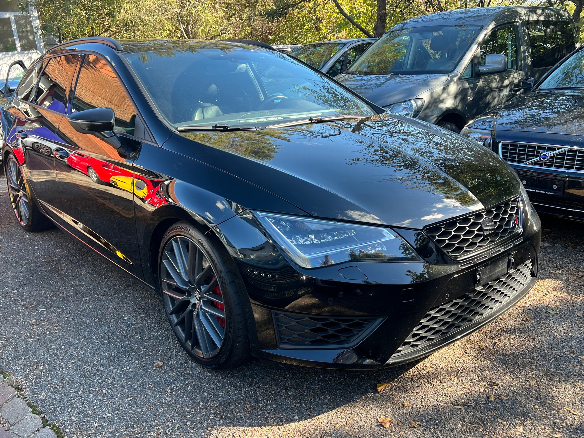 SEAT Leon ST 2.0 TSI Cupra 290 DSG-image-0