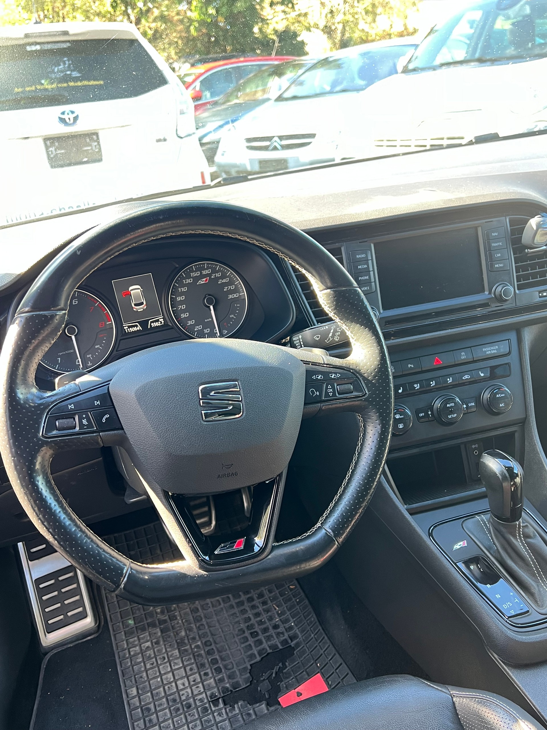 SEAT Leon ST 2.0 TSI Cupra 290 DSG-image-4