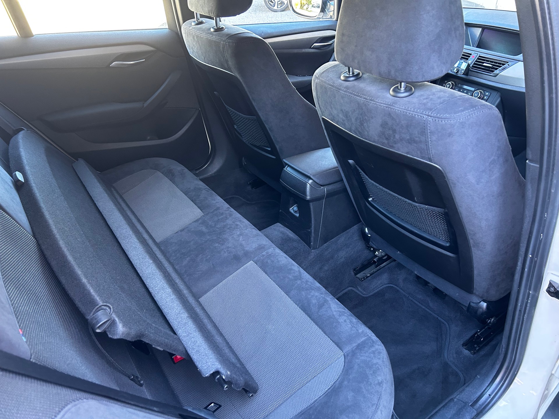 BMW X1 xDrive 20d Steptronic-image-9