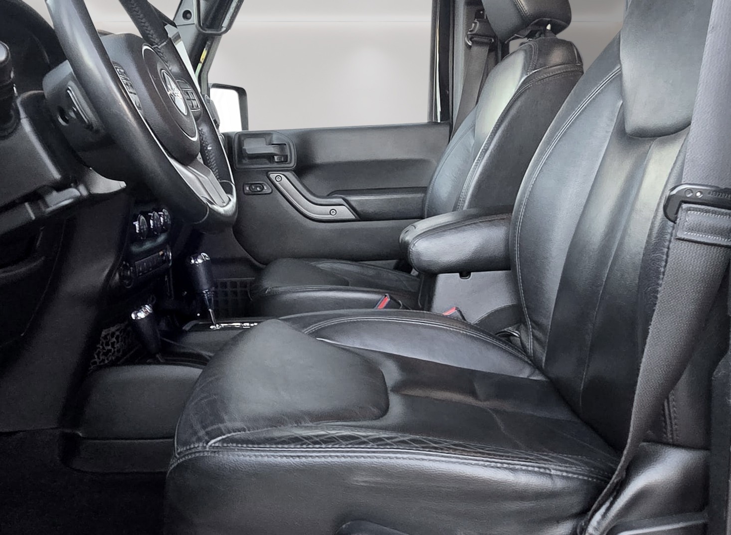 JEEP Wrangler 2.8CRD Unlimited Moab Automatic-image-9