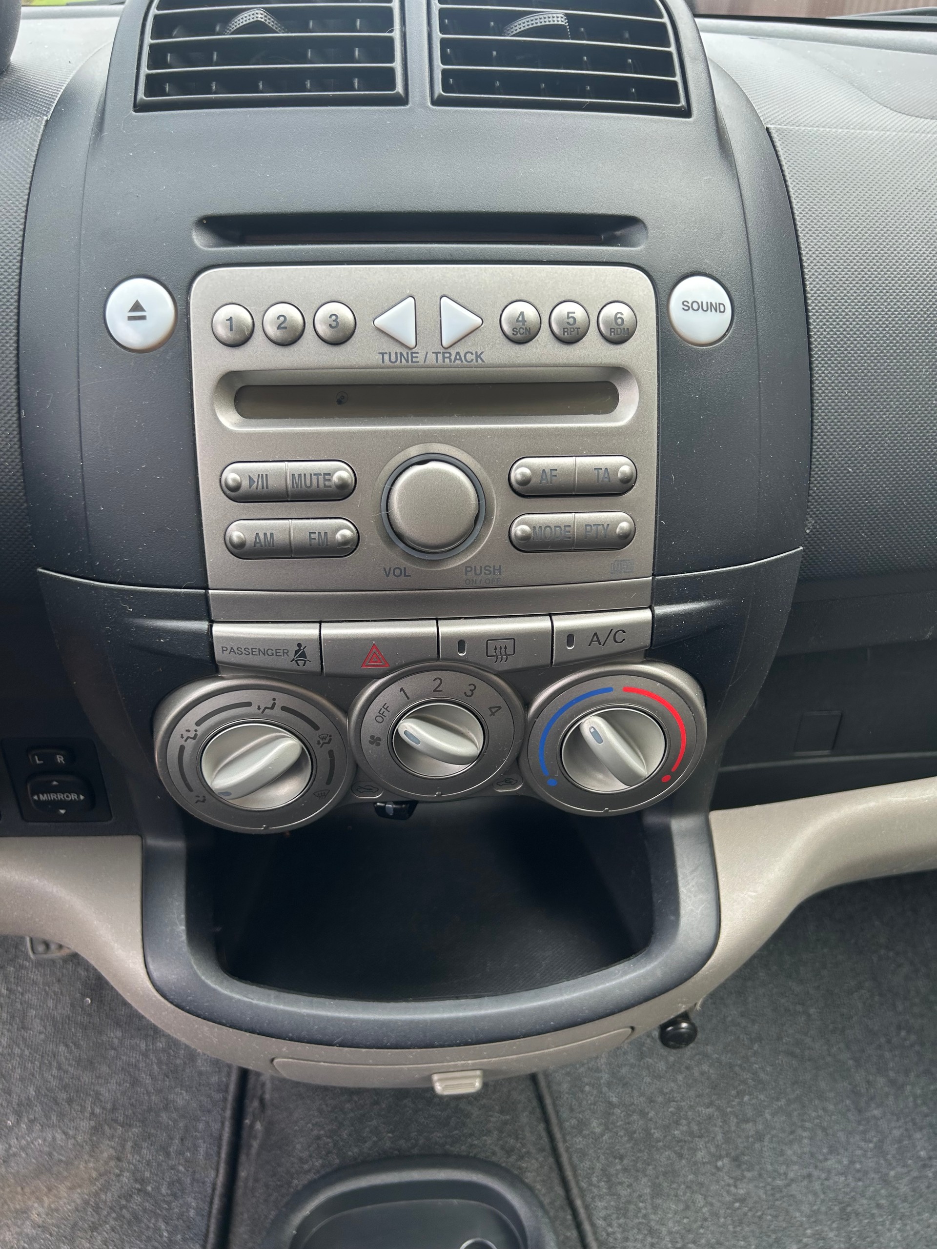 DAIHATSU Sirion 1.3 S eco-4WD mit Frische Ab MFK und Service-image-8