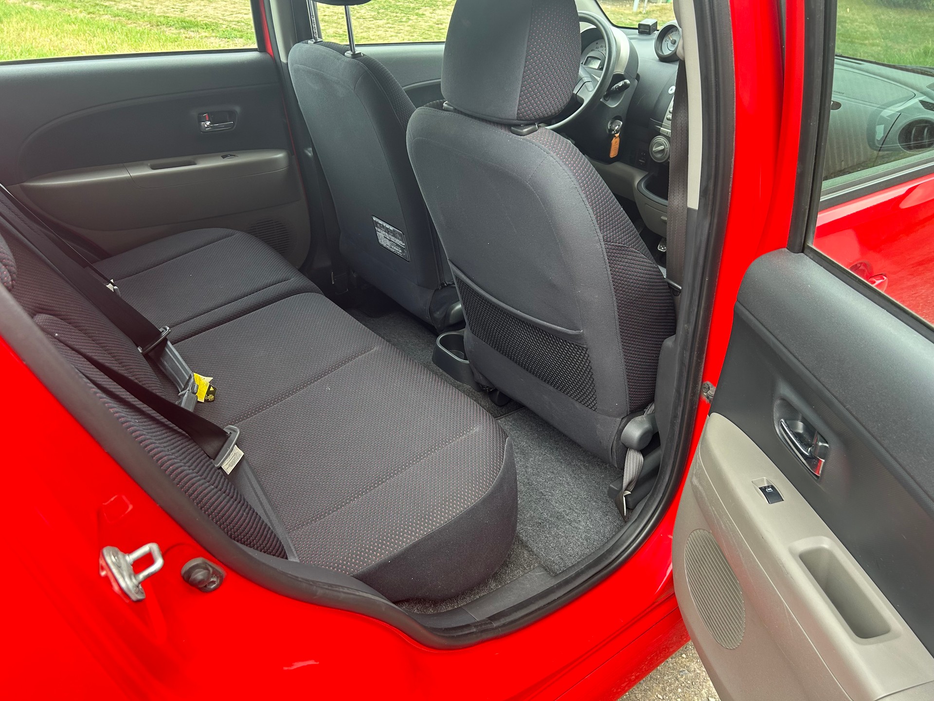 DAIHATSU Sirion 1.3 S eco-4WD mit Frische Ab MFK und Service-image-14