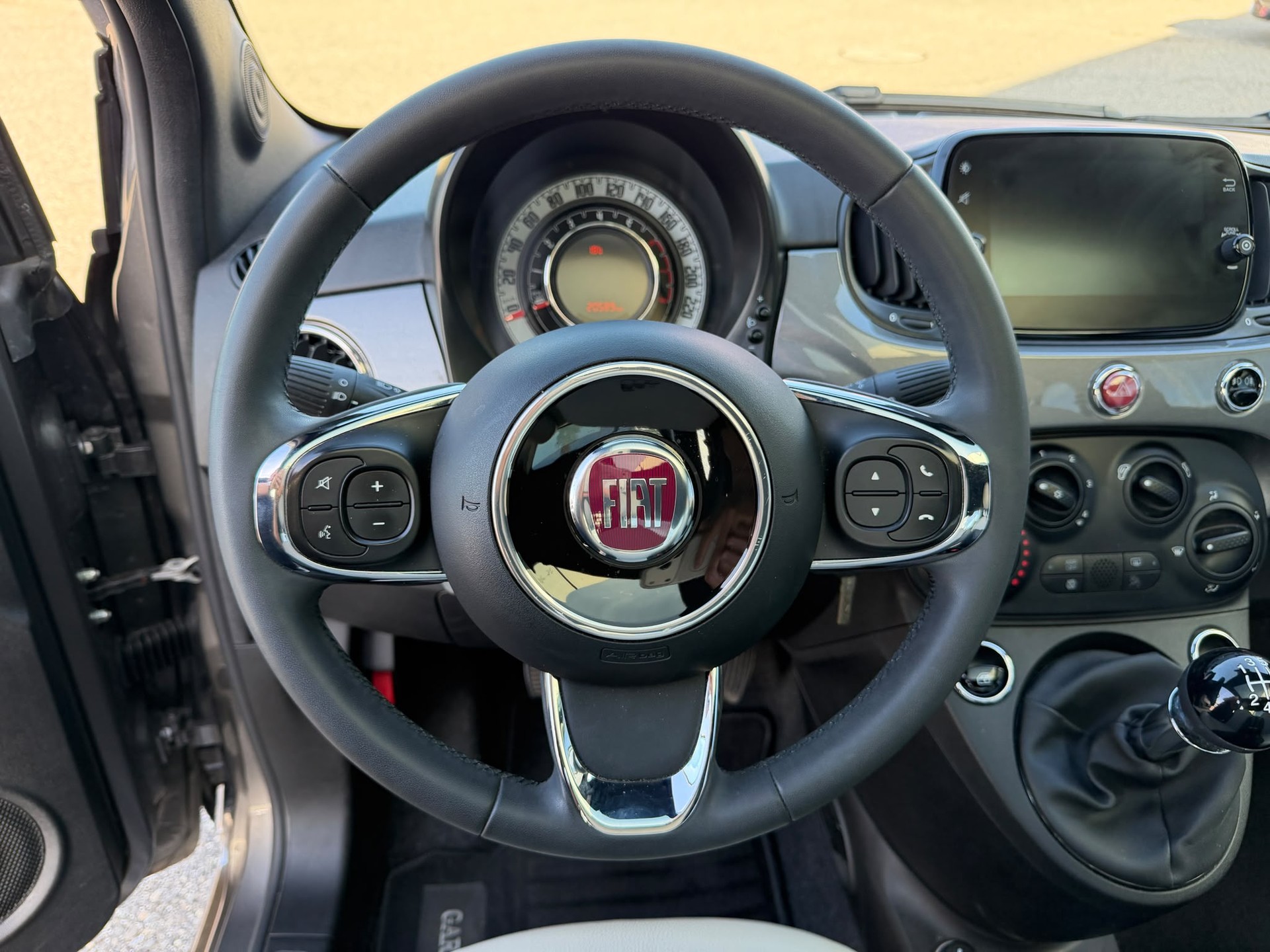 FIAT 500 1.0 Dolcevita-image-13