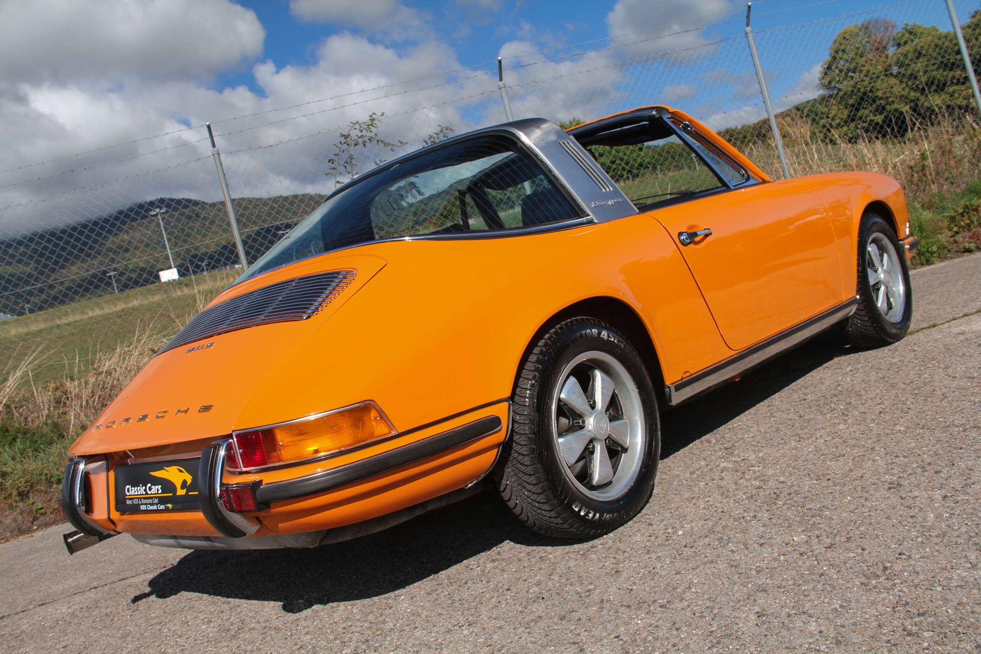 PORSCHE 2.2 S Targa-image-21
