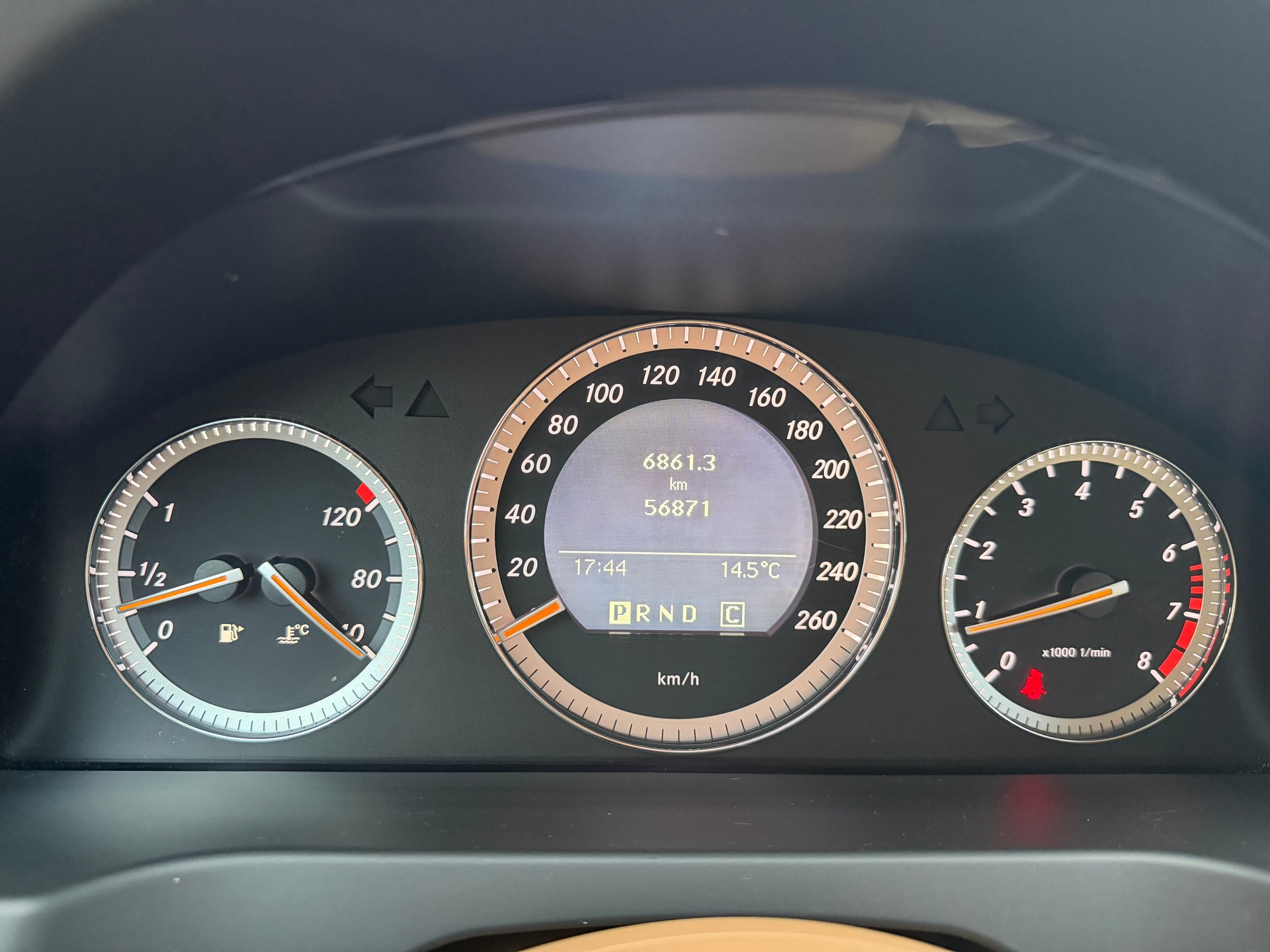MERCEDES-BENZ C 350 Elégance 4Matic 7G-Tronic-image-10