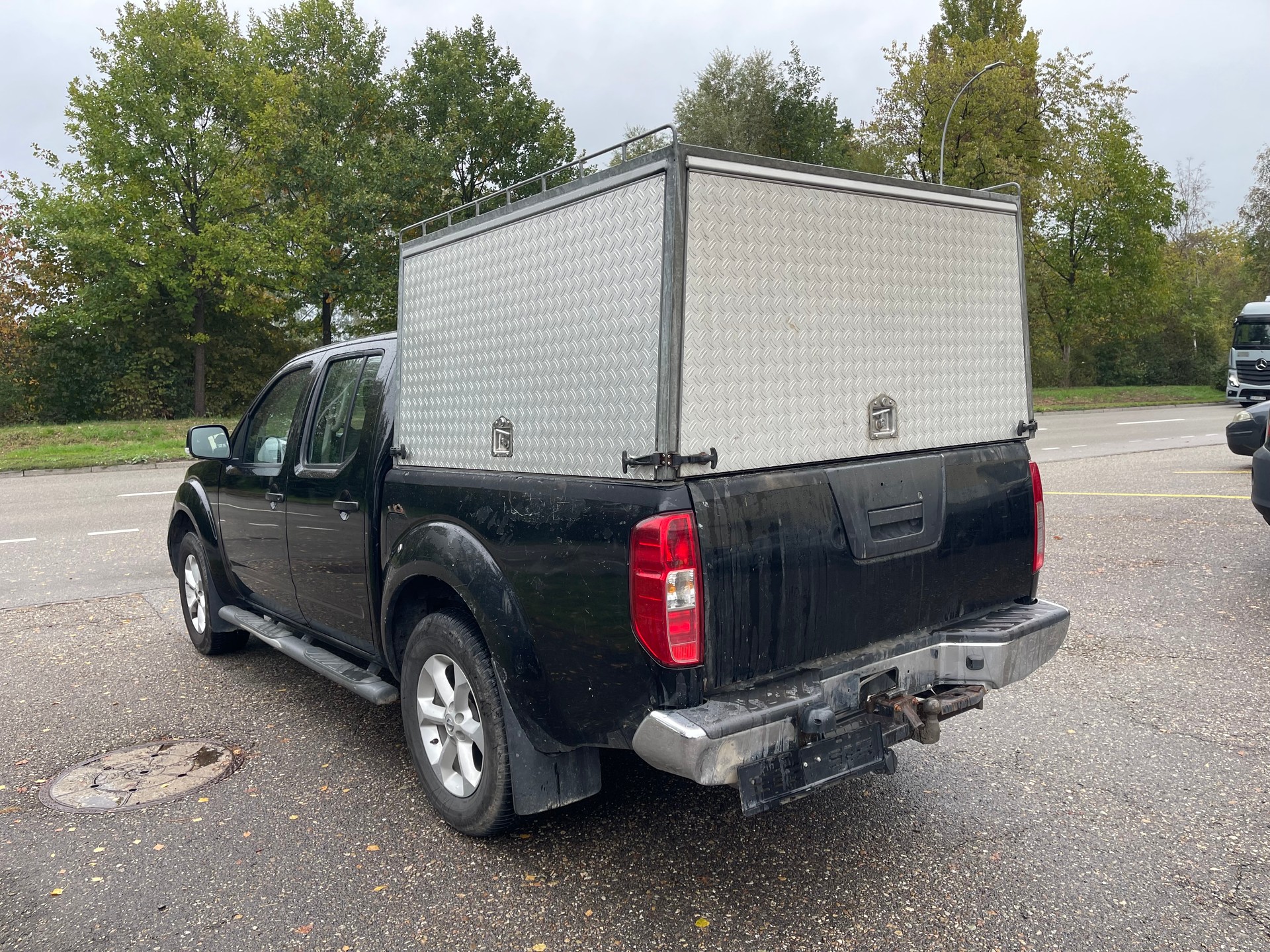NISSAN Navara Double Cab Platinum EVO 2.5 dCi 4WD-image-2