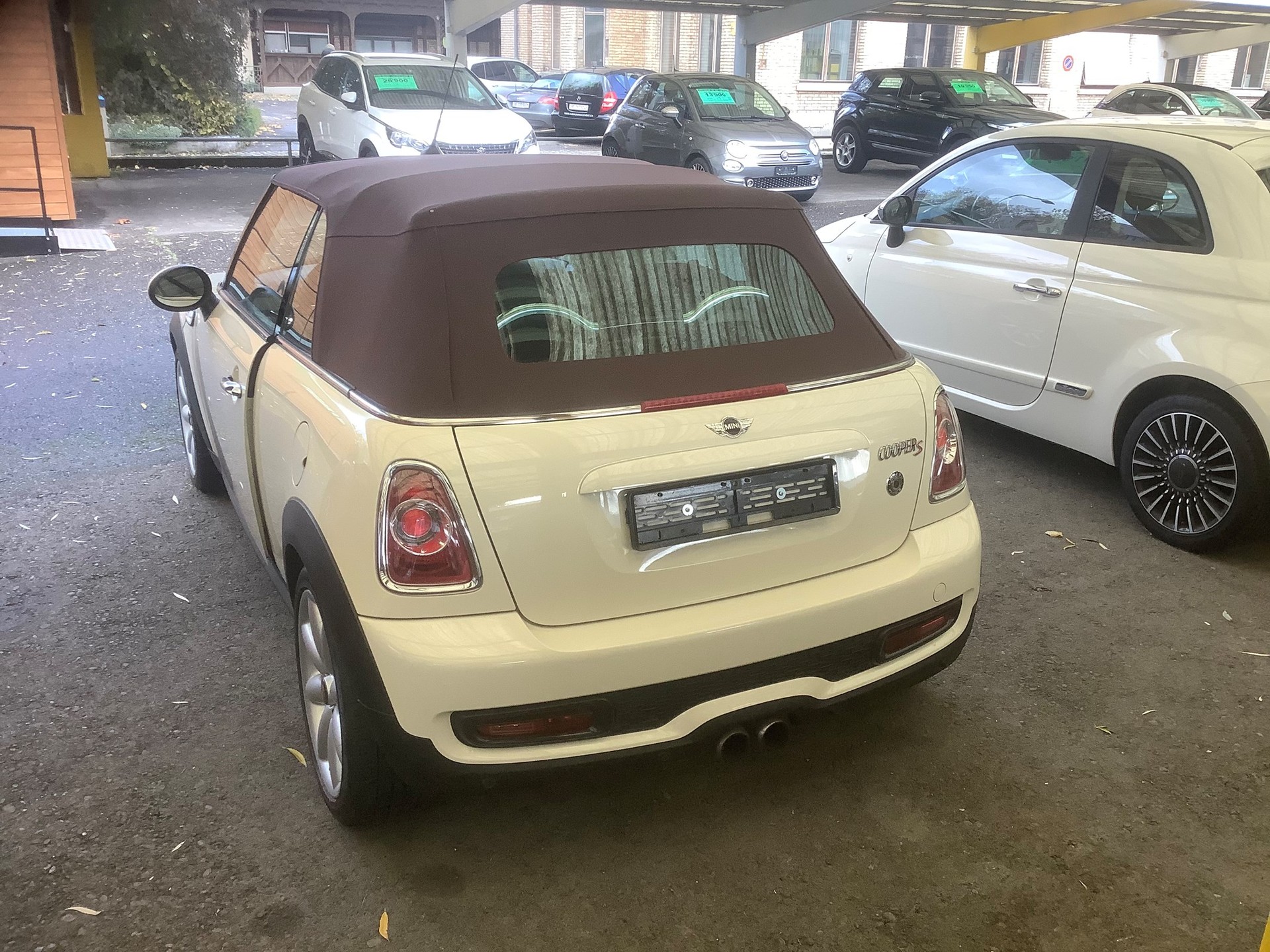 MINI Cooper S Cabriolet-image-3