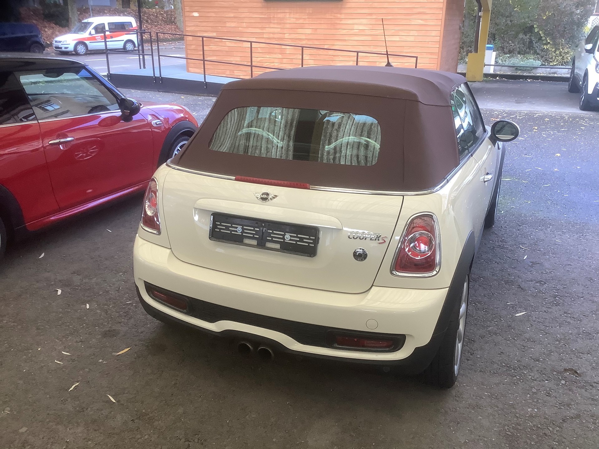 MINI Cooper S Cabriolet-image-4