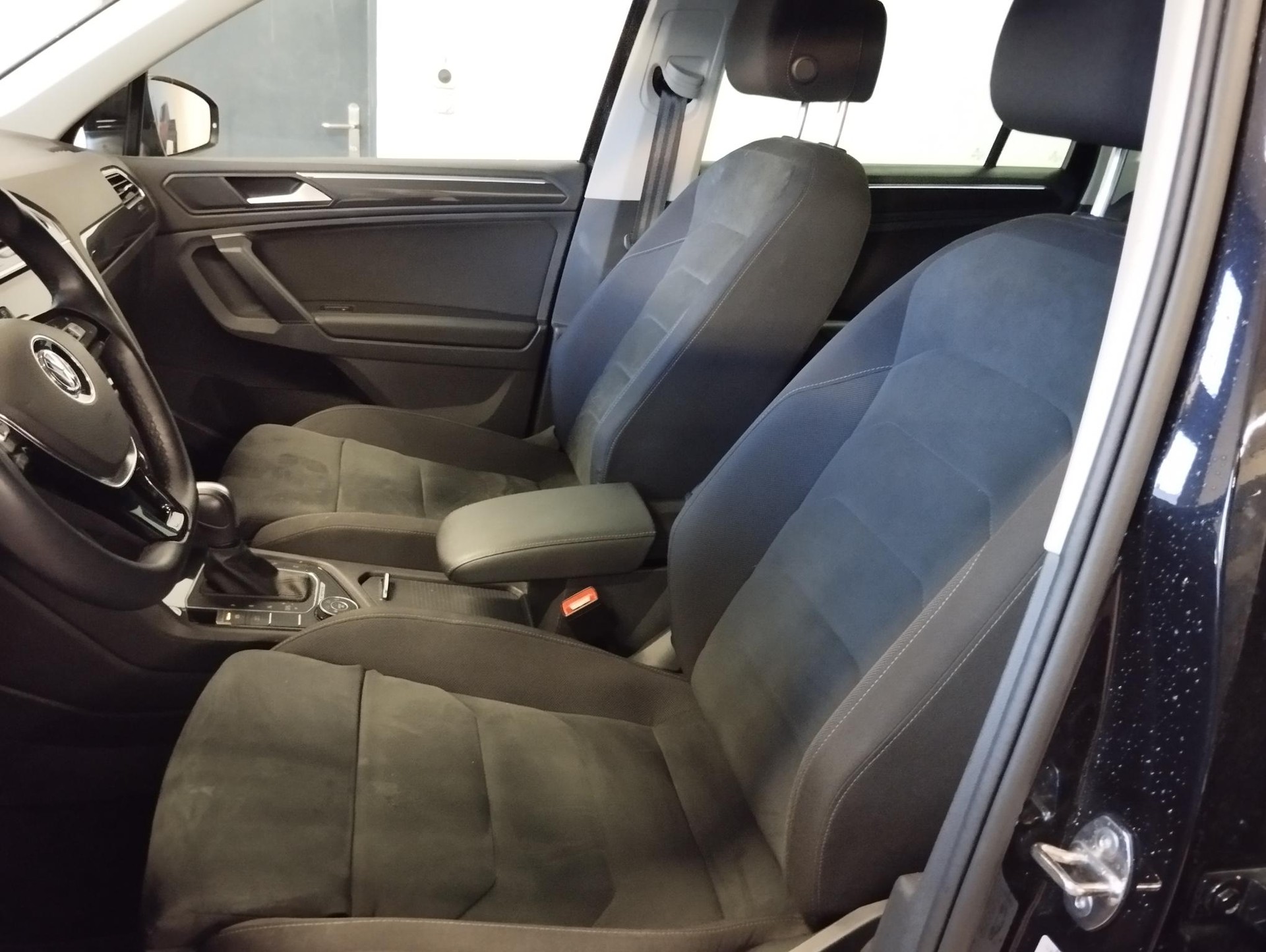 VW Tiguan 2.0TSI Highline 4Motion DSG-image-9