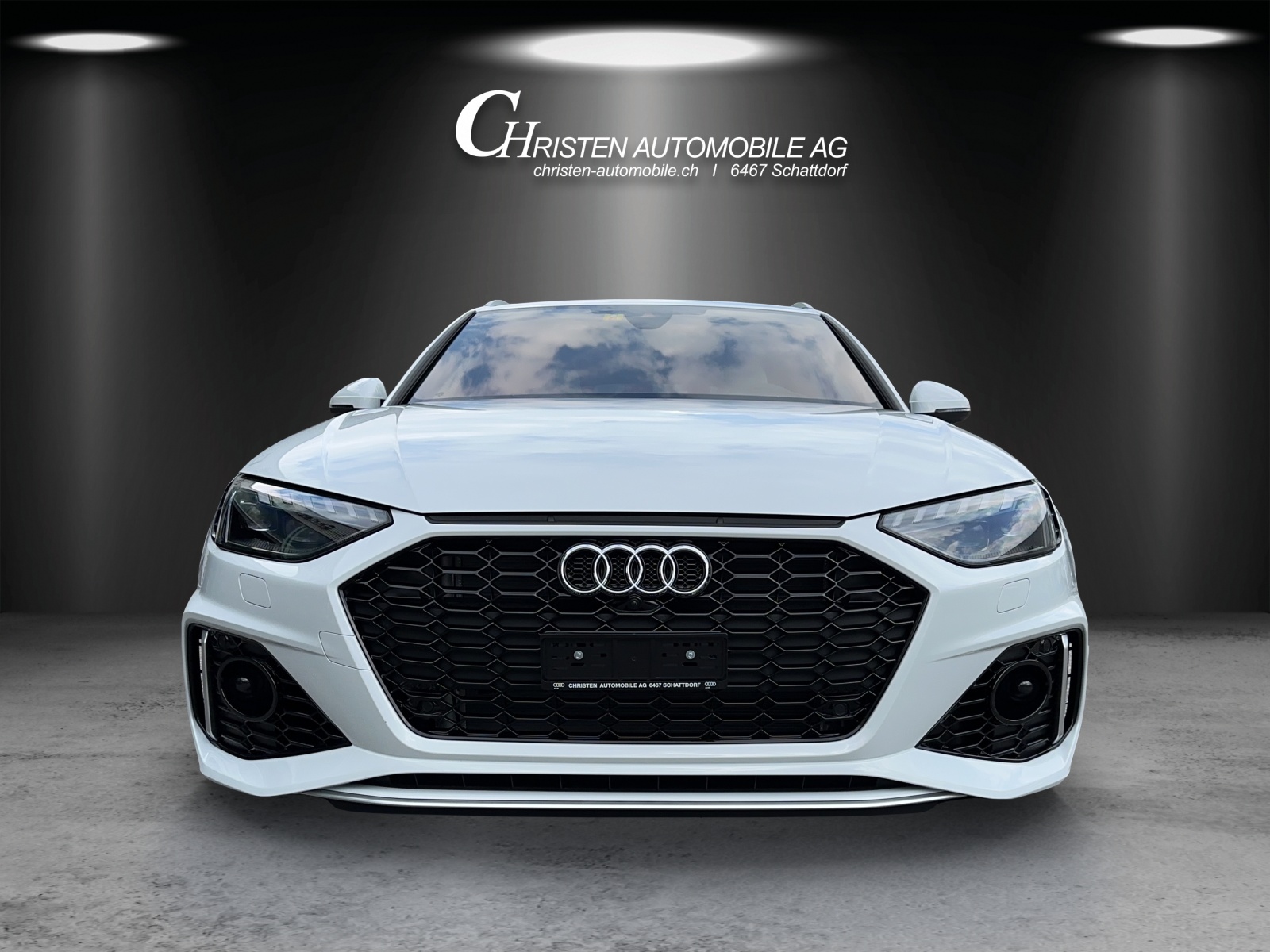 AUDI RS4 Avant quattro tiptronic-image-2