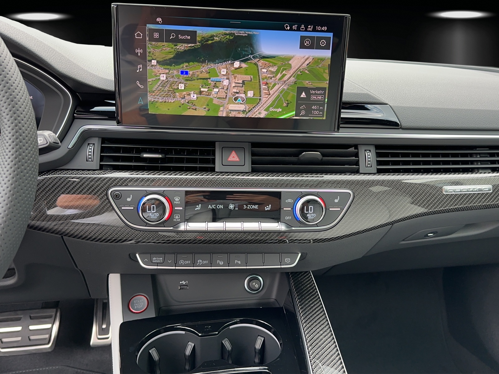 AUDI RS4 Avant quattro tiptronic-image-11