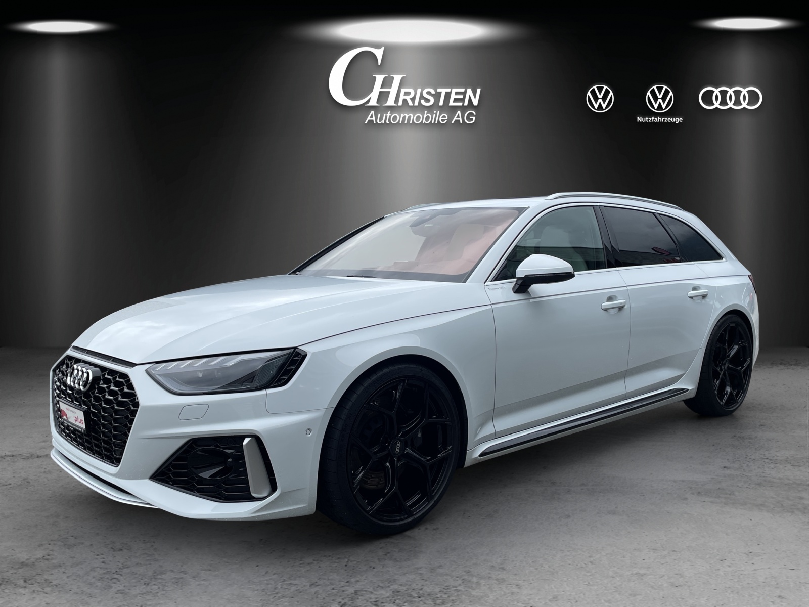 AUDI RS4 Avant quattro tiptronic-image-0
