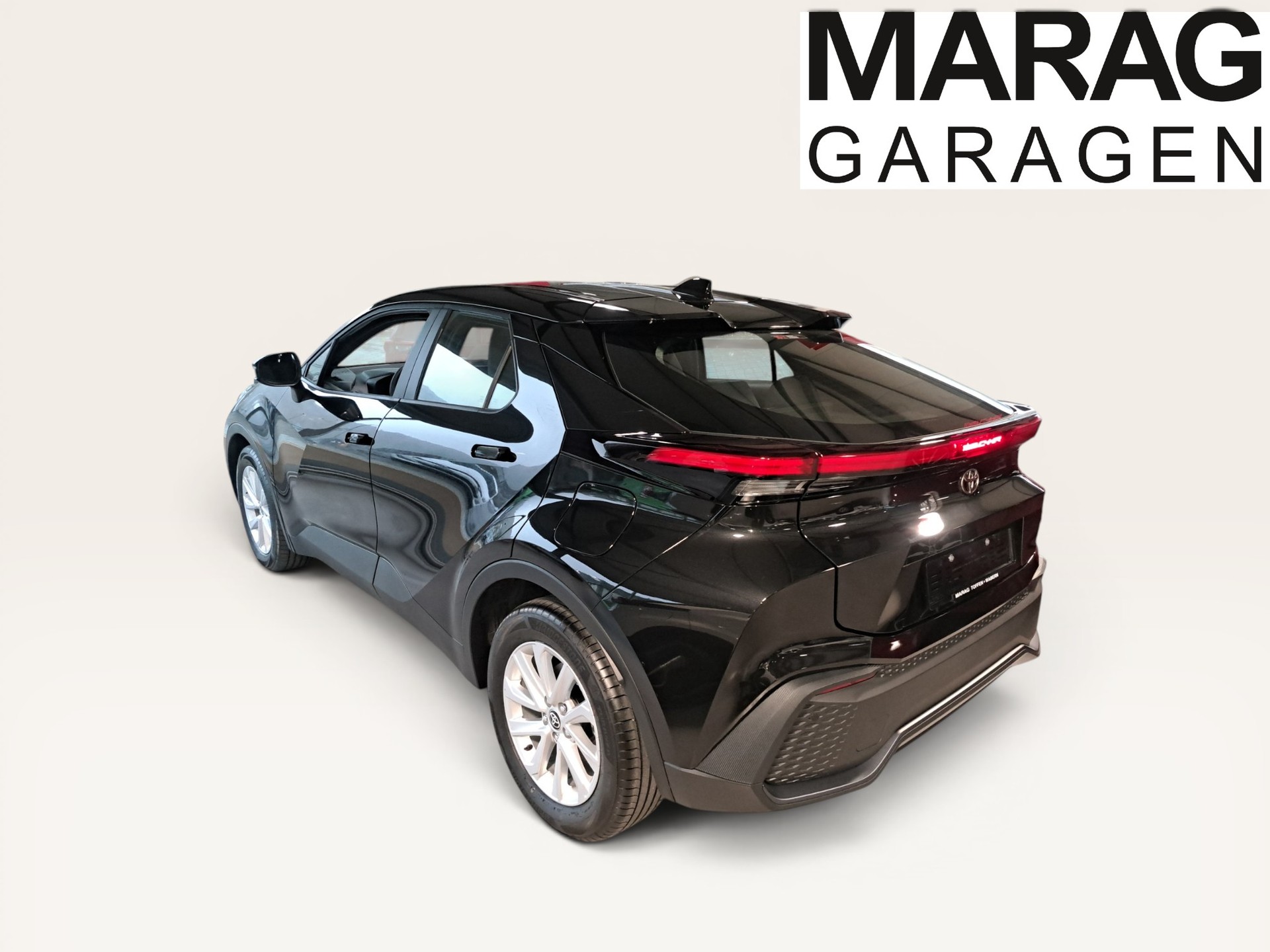 TOYOTA C-HR 1.8 HSD CVT Comfort-image-8