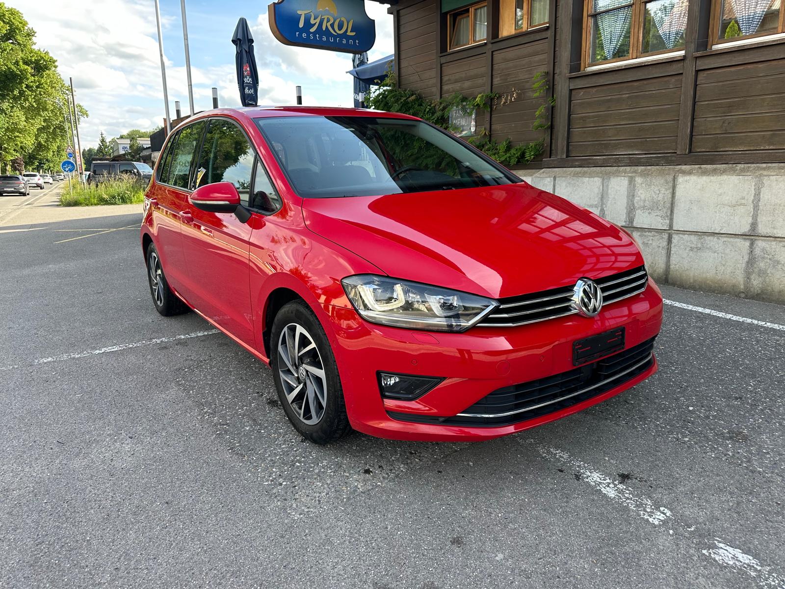 VW Golf Sportsvan 1.4 TSI Sound DSG-image-0