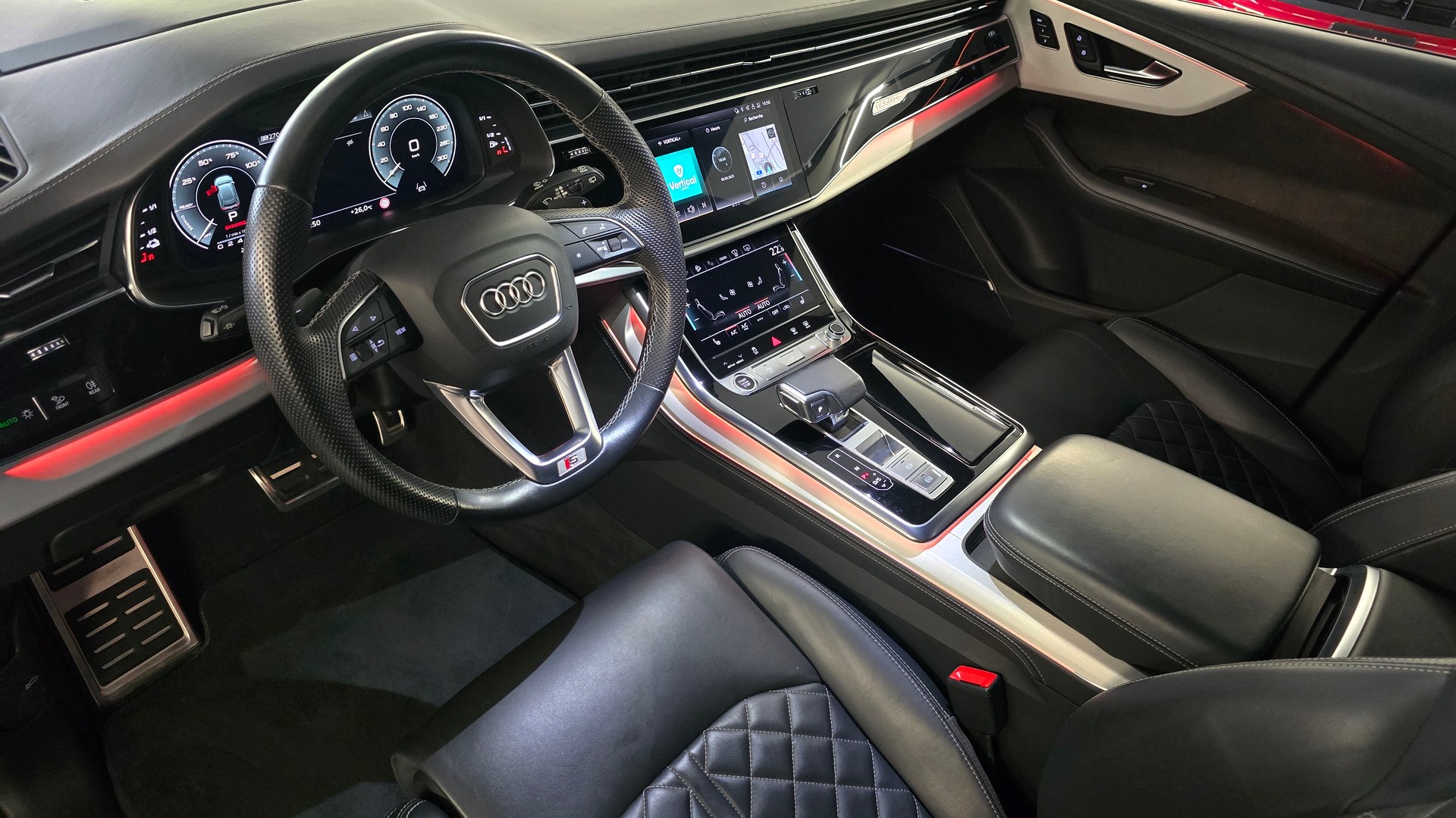 AUDI Q8 60 S Line TFSI e quattro PHEV tiptronic-image-15