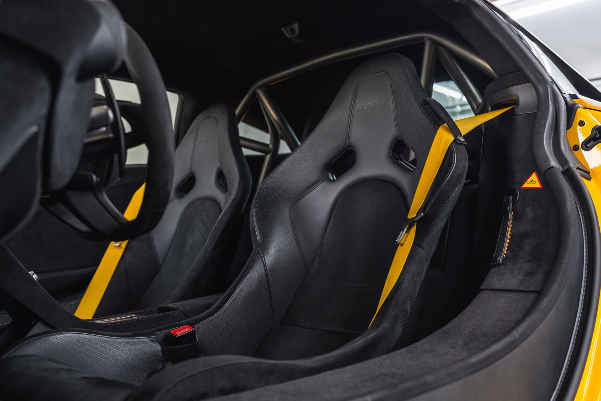 McLAREN 675LT Coupé 3.8 V8 SSG-image-16