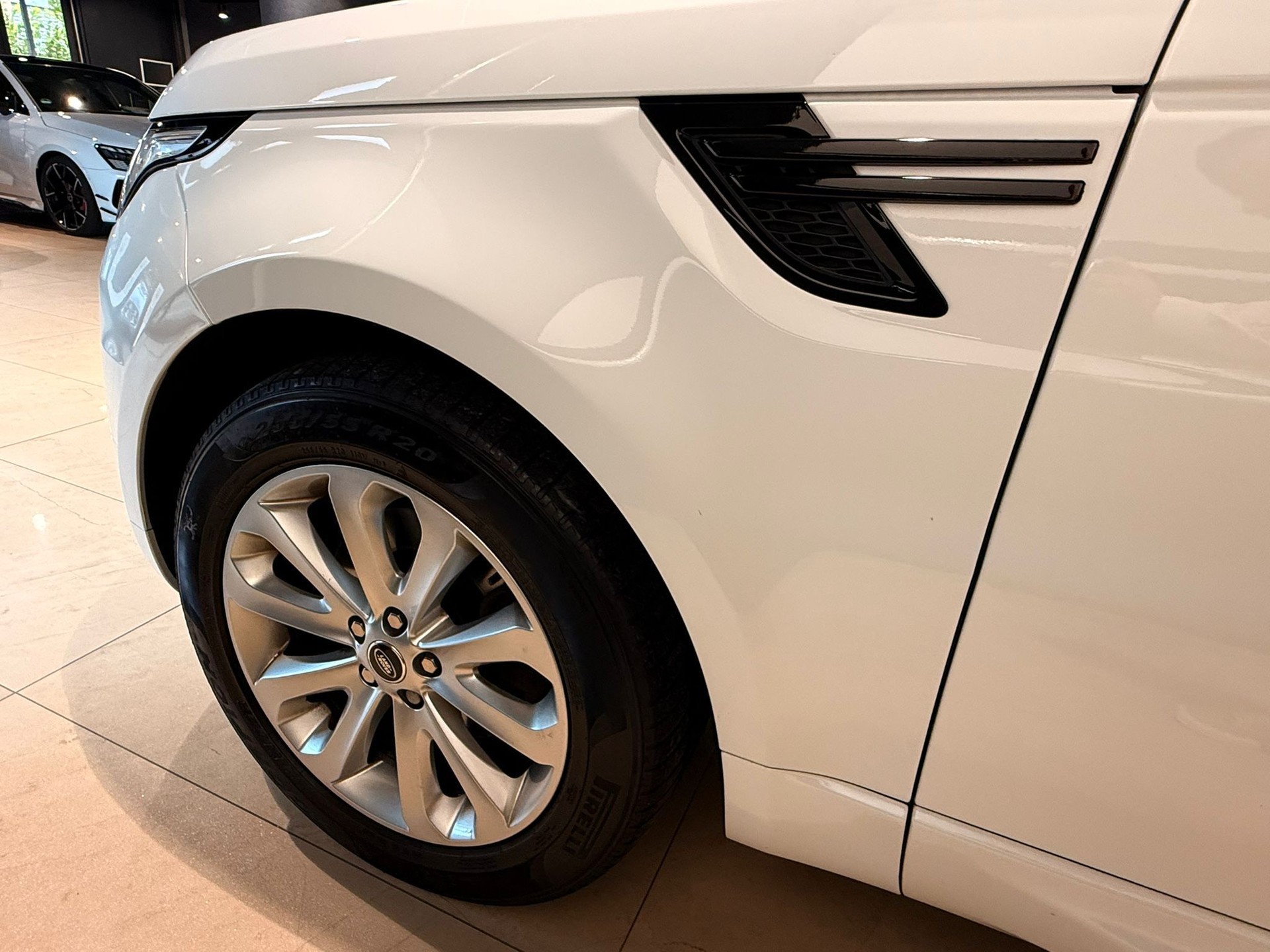 LAND ROVER Range Rover Sport 3.0 TDV6 S Automatic-image-8