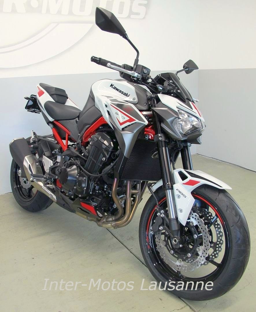 KAWASAKI Z900 (7035KW)-image-2