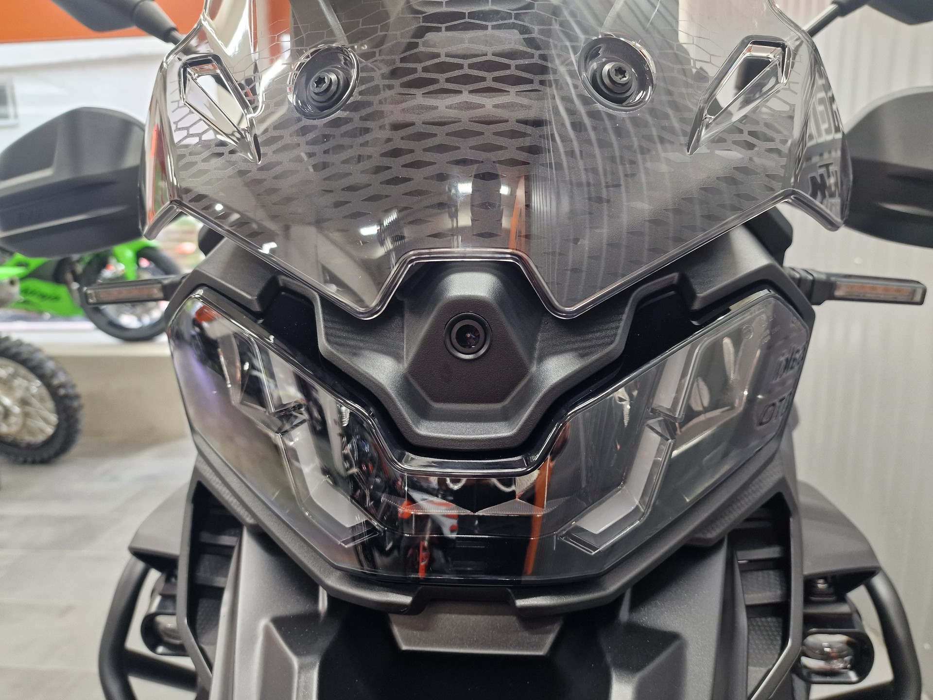VOGE DS 900 X Black Knight-image-7